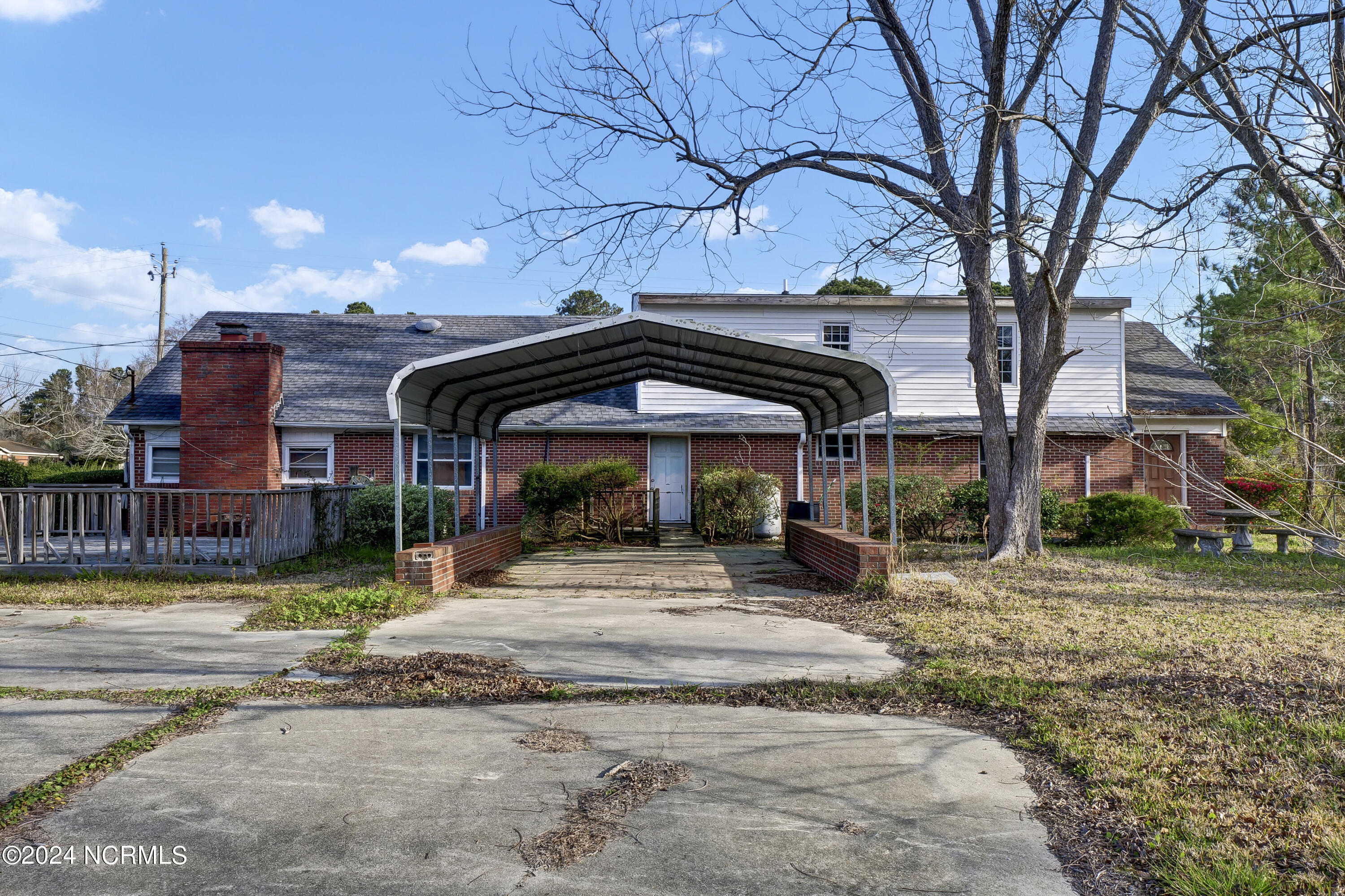 3112 John Grady Road Property Photo 3