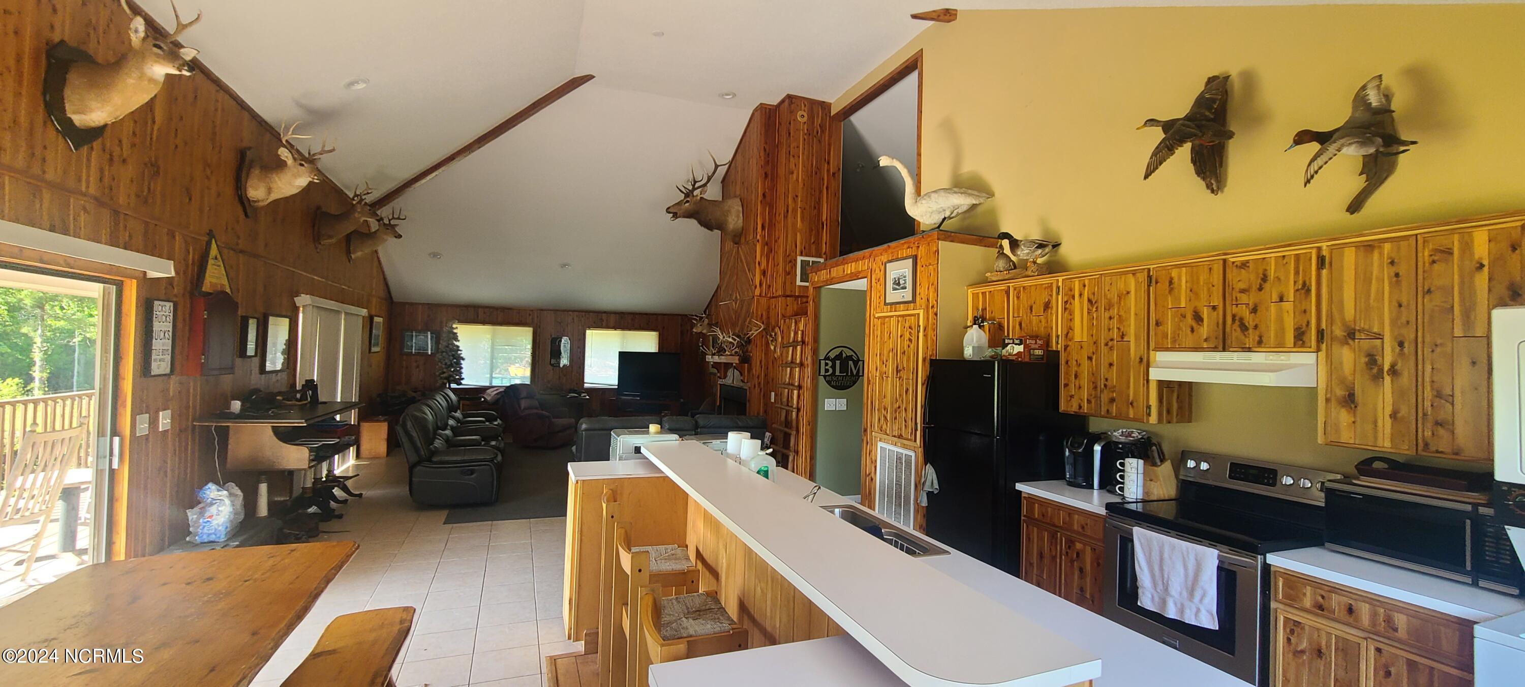 1300 Godwin Road Property Photo 6