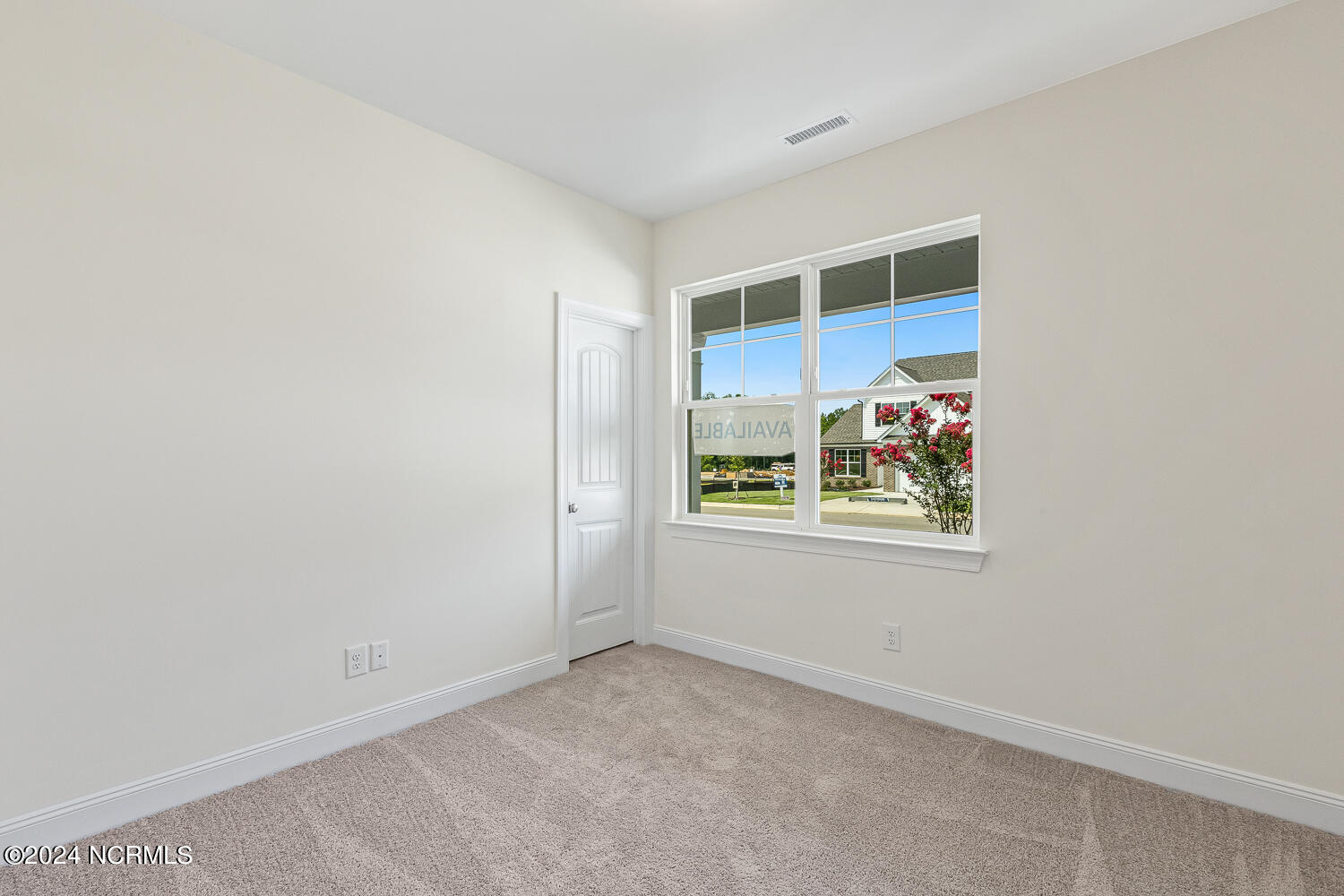 3706 Cessna Way Property Photo 17