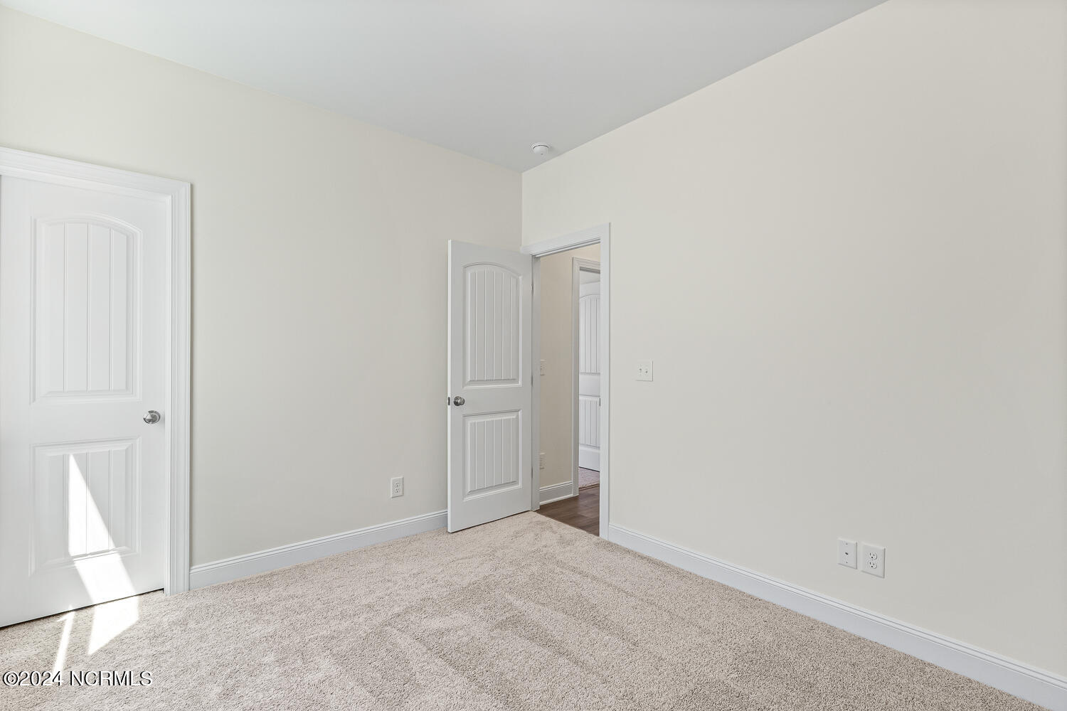 3706 Cessna Way Property Photo 21