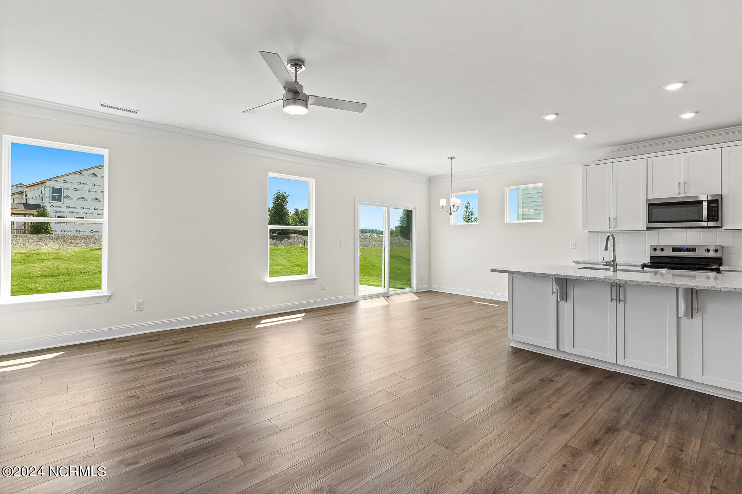 3706 Cessna Way Property Photo 35