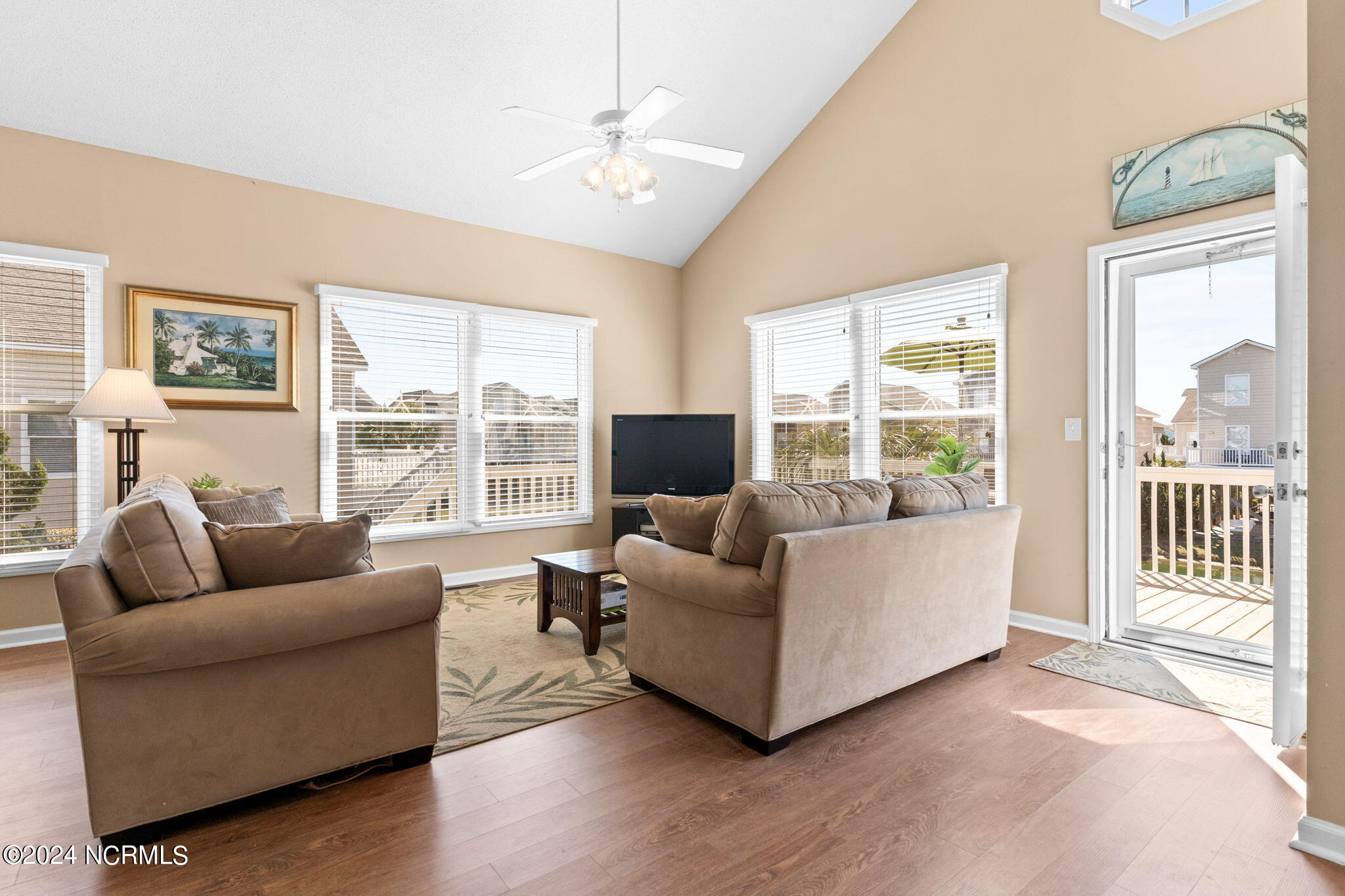 11 Atlantic Way Property Photo 16