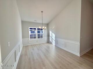 118 Firethorn Circle Property Photo 5