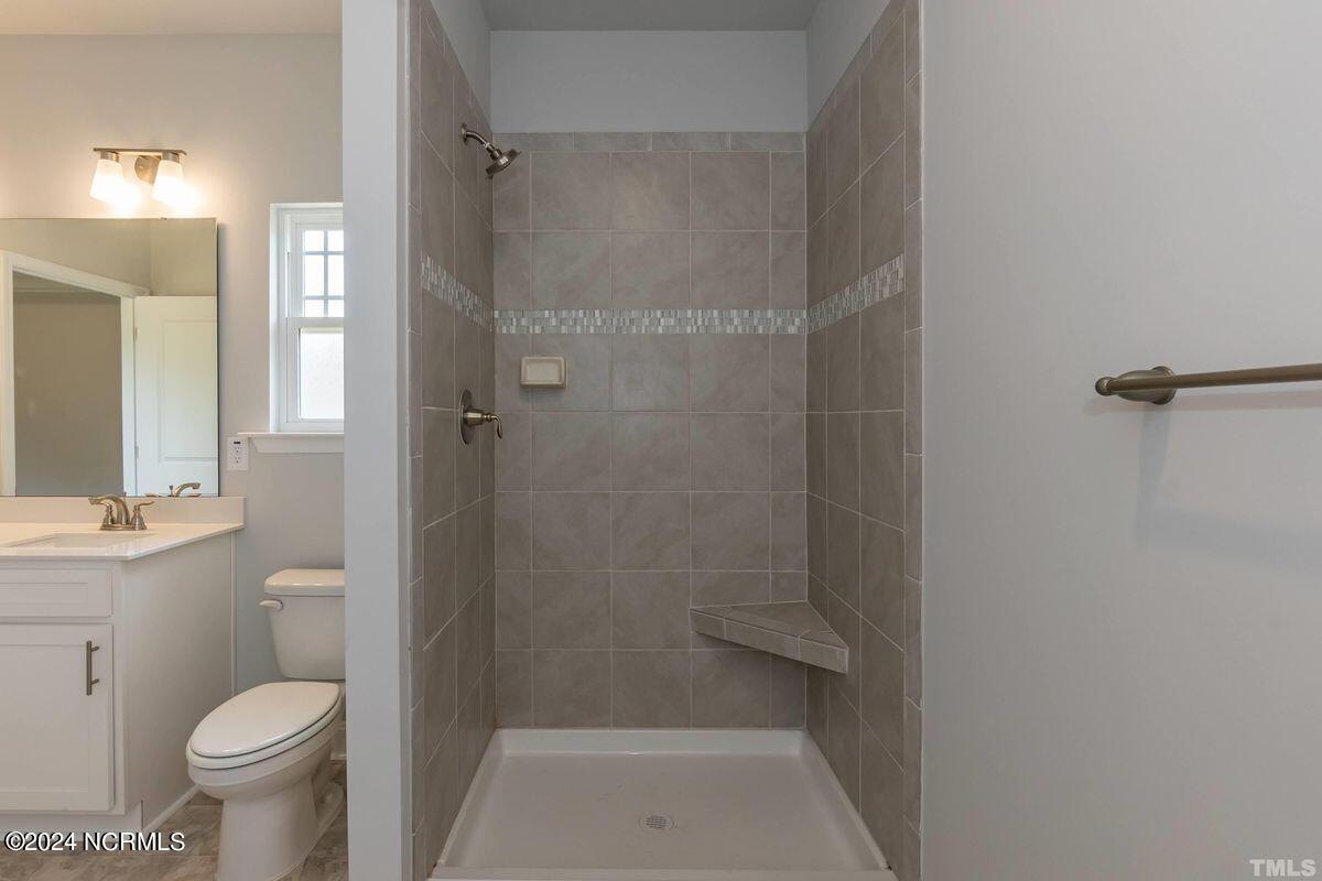 118 Firethorn Circle Property Photo 16