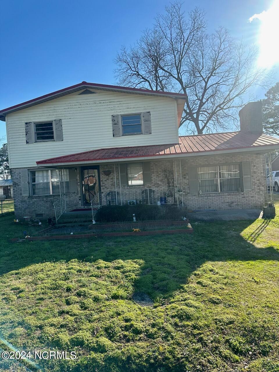 202 E Ballance Road Property Photo 1
