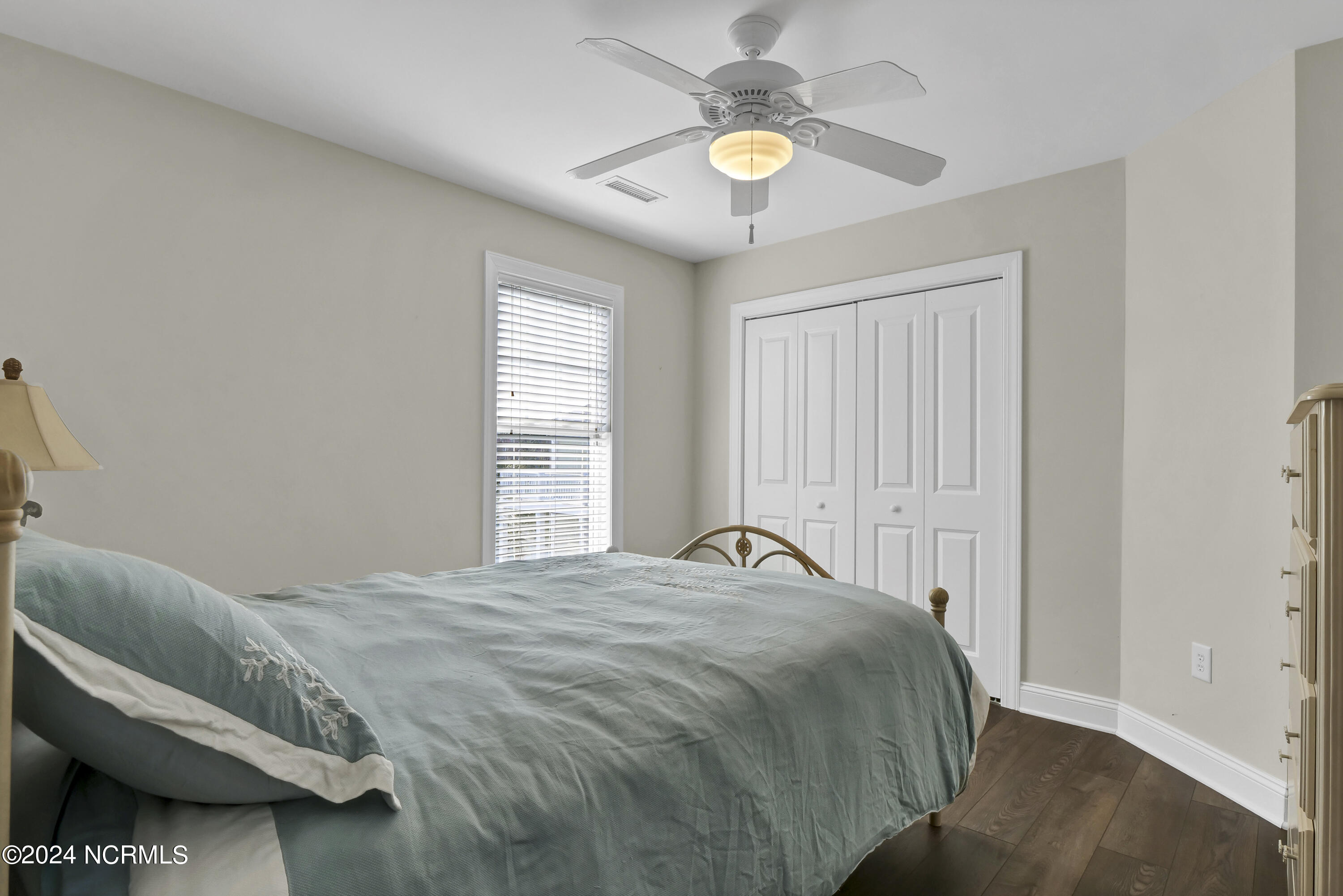 210 Sea Manor Drive Property Photo 43