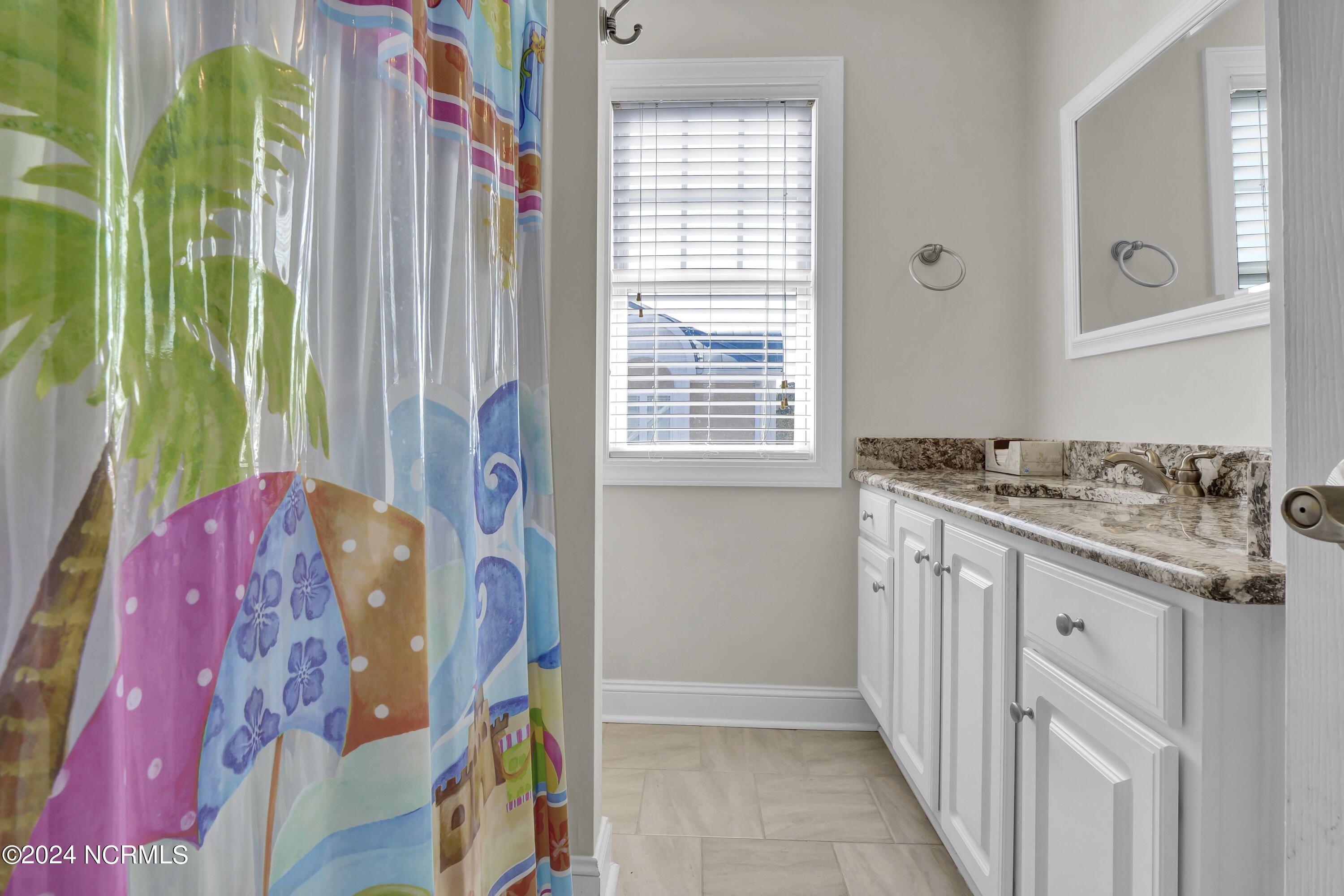 210 Sea Manor Drive Property Photo 45