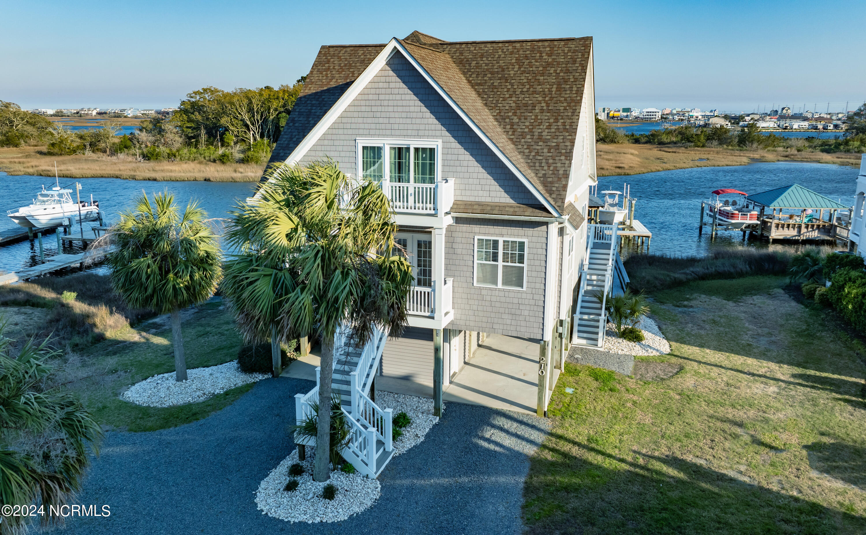 210 Sea Manor Drive Property Photo 63