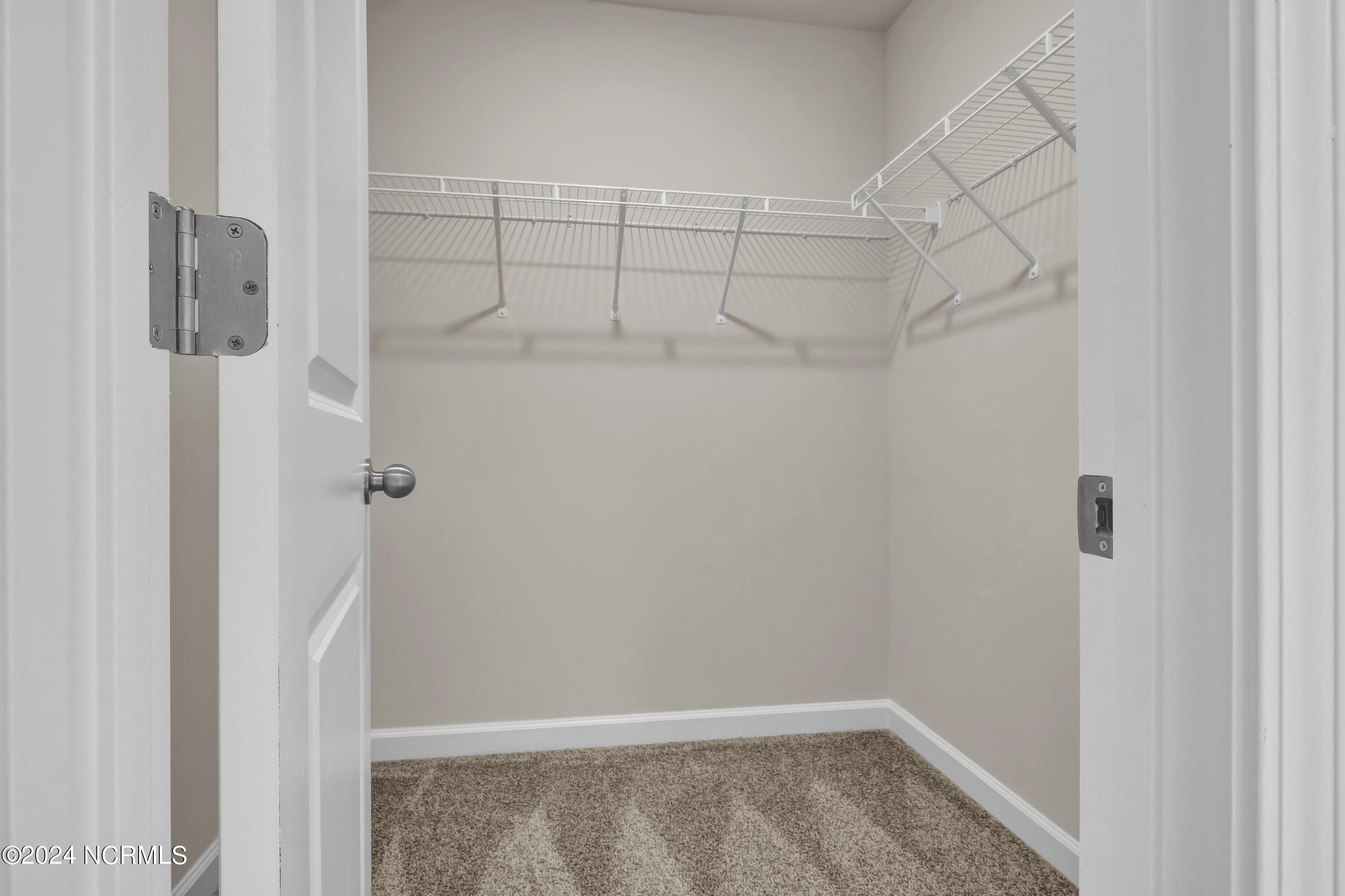 524 Orchard Creek Drive Property Photo 24