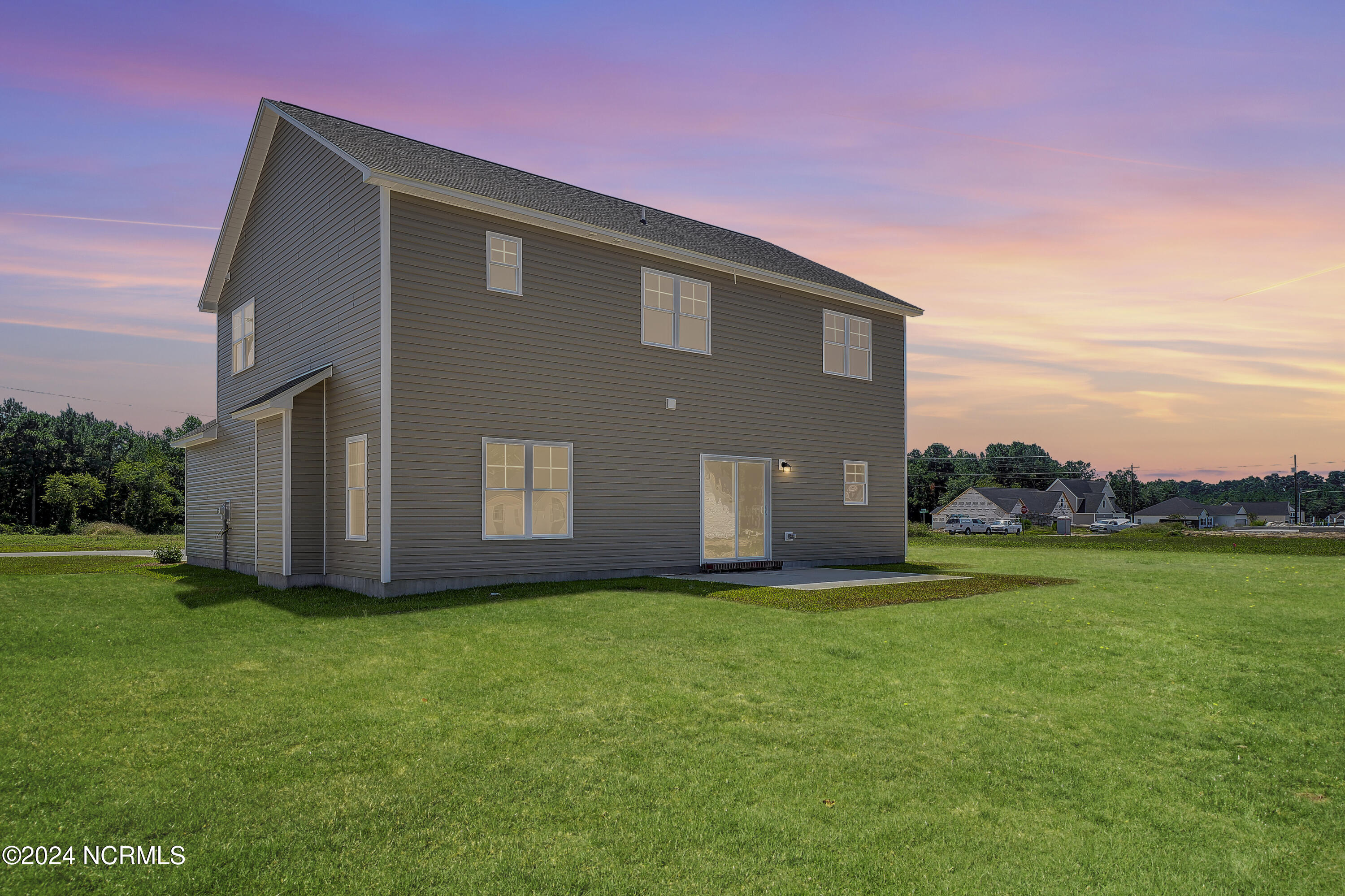 524 Orchard Creek Drive Property Photo 30
