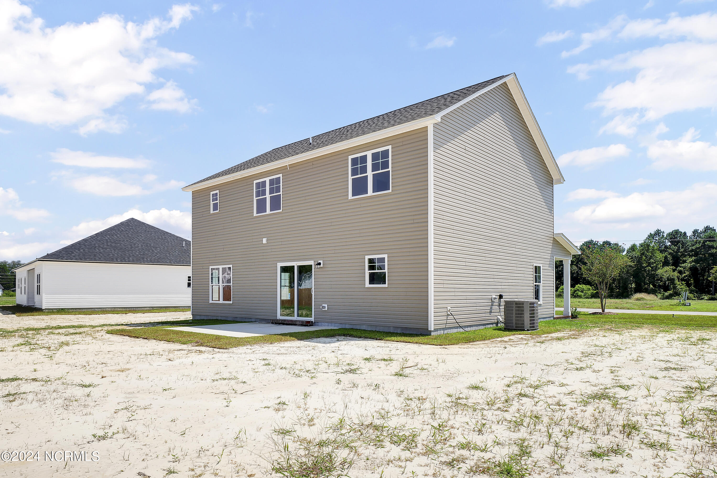 524 Orchard Creek Drive Property Photo 32