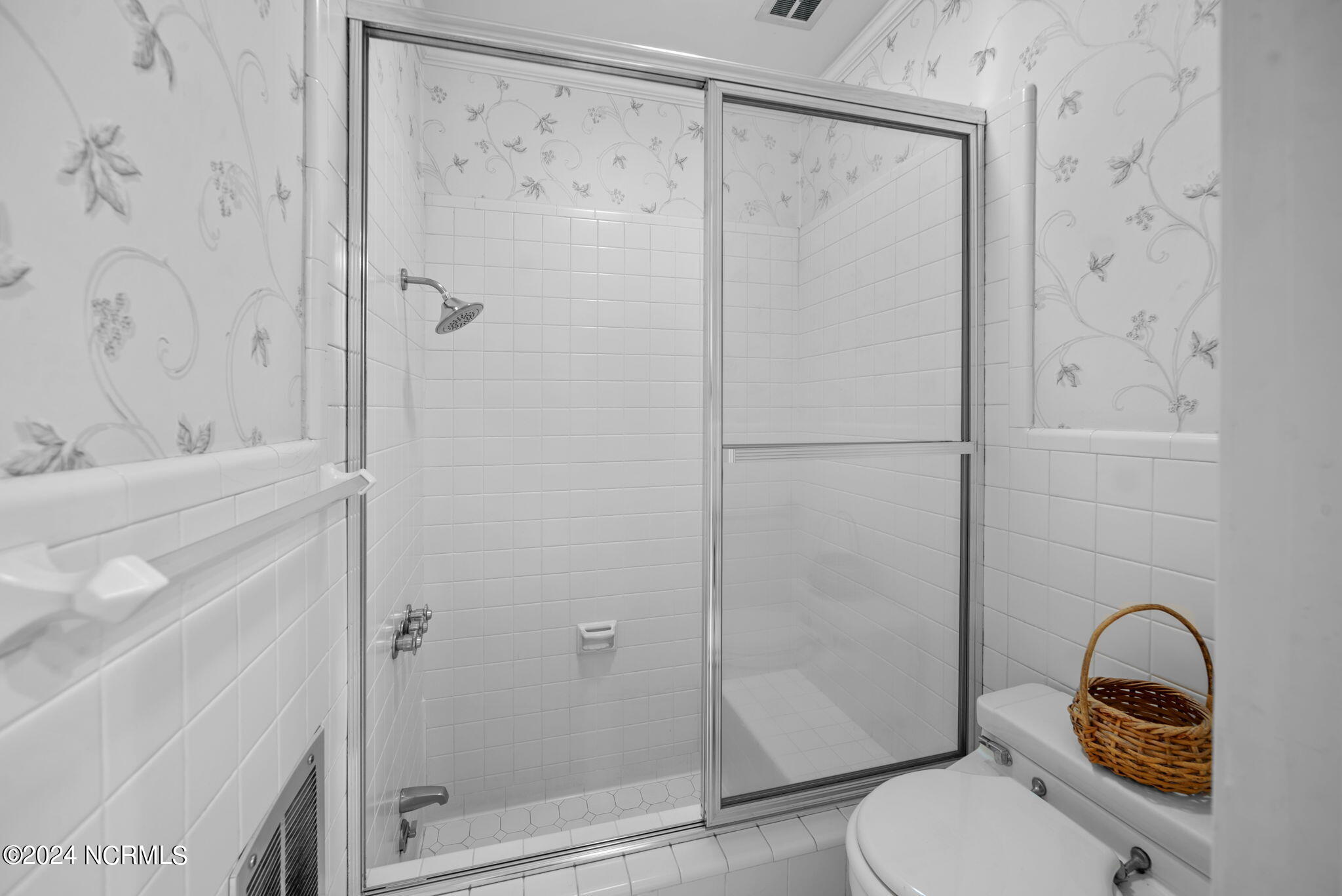 1304 Greenbriar Road Property Photo 39