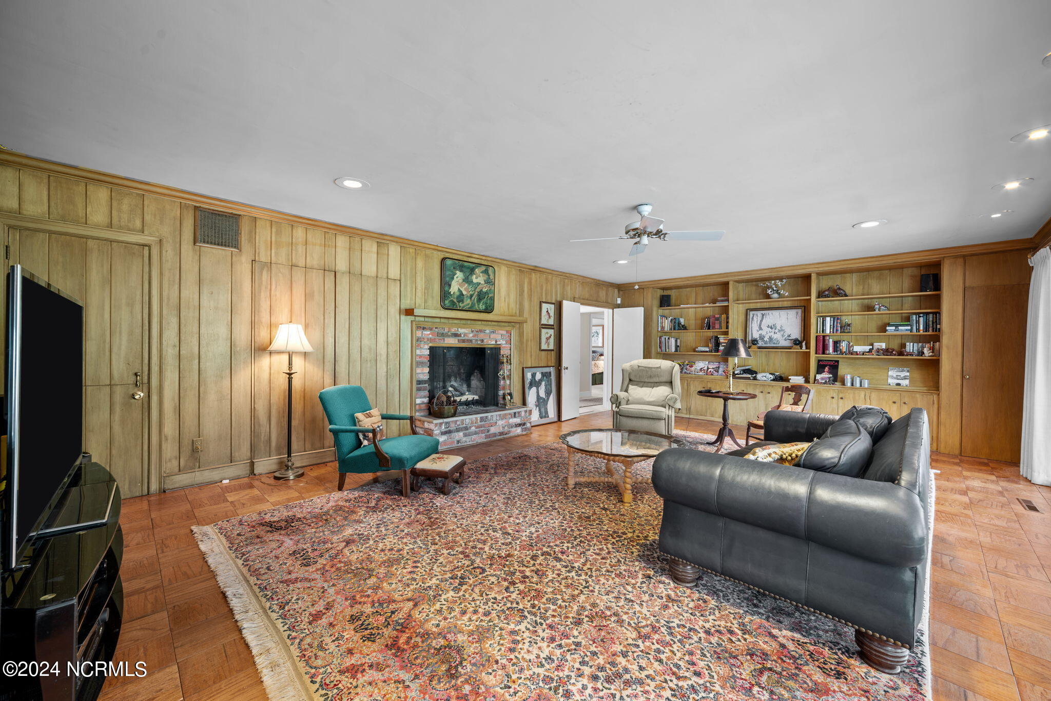 1304 Greenbriar Road Property Photo 55