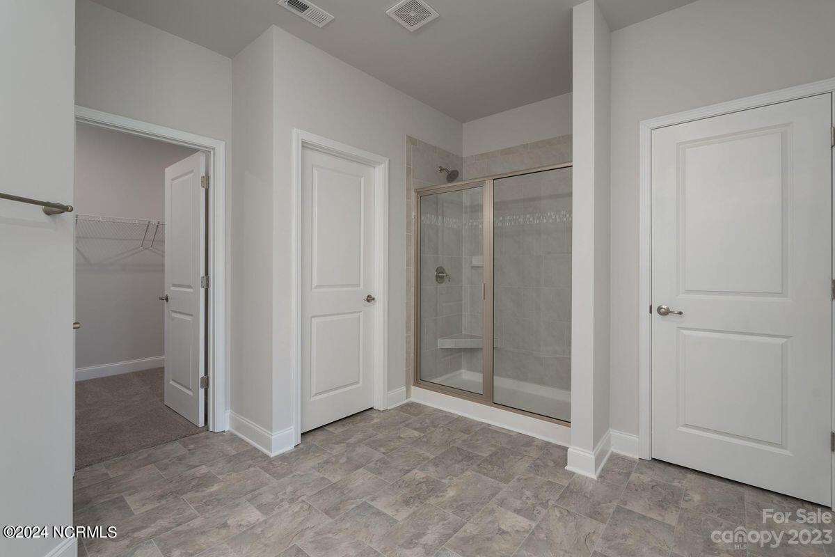 126 Firethorn Circle Property Photo 13