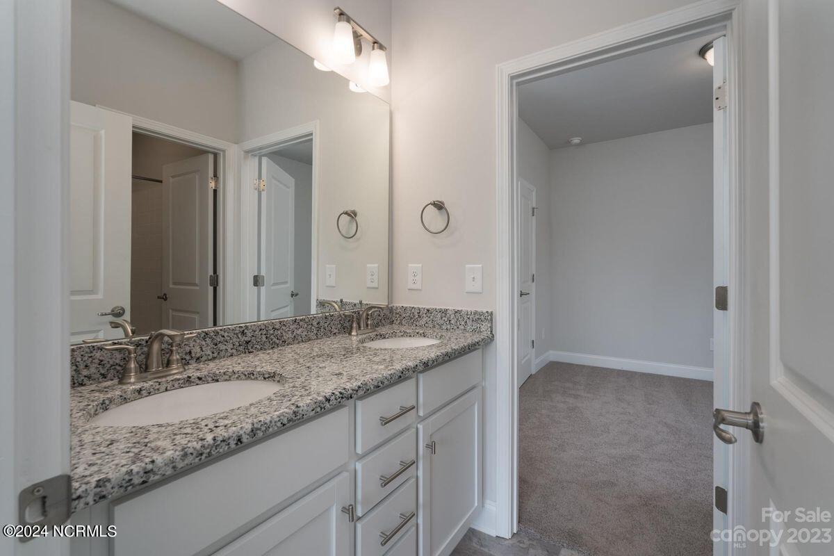 126 Firethorn Circle Property Photo 15