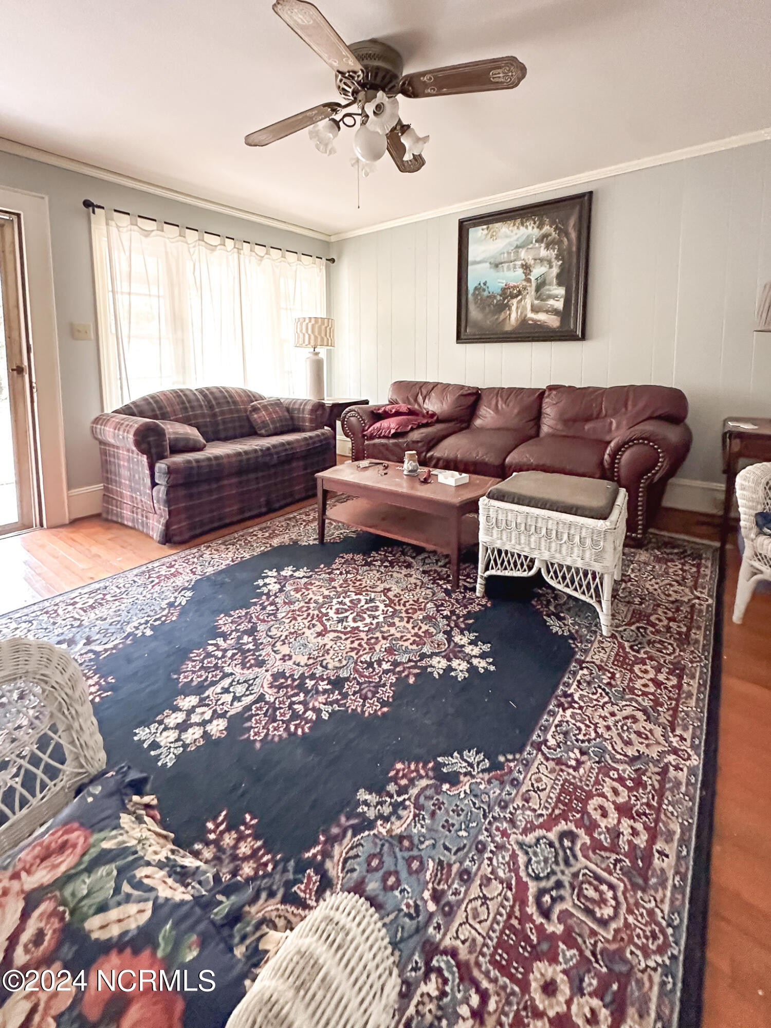 221 Cape Lookout Drive Property Photo 12
