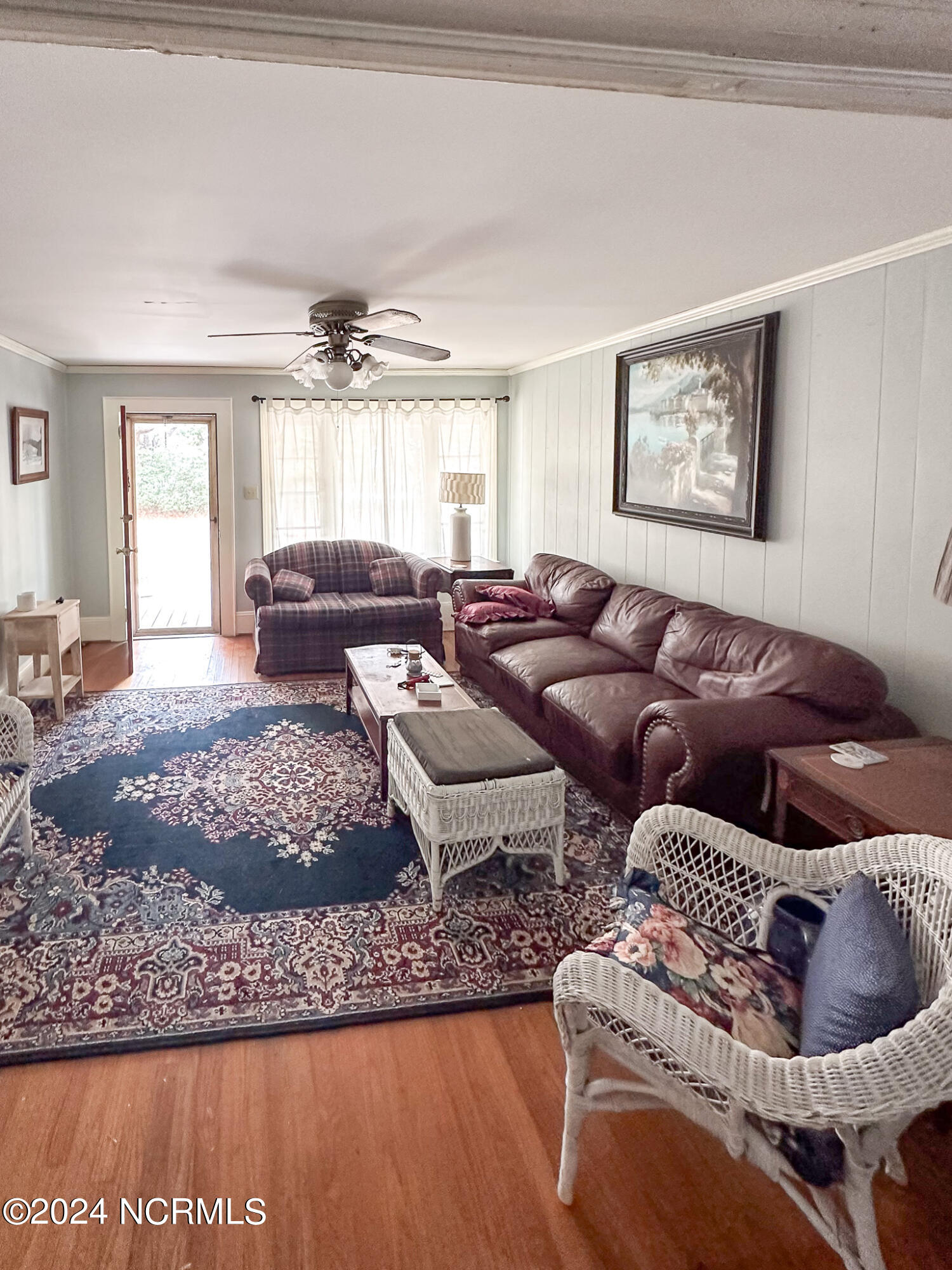 221 Cape Lookout Drive Property Photo 13