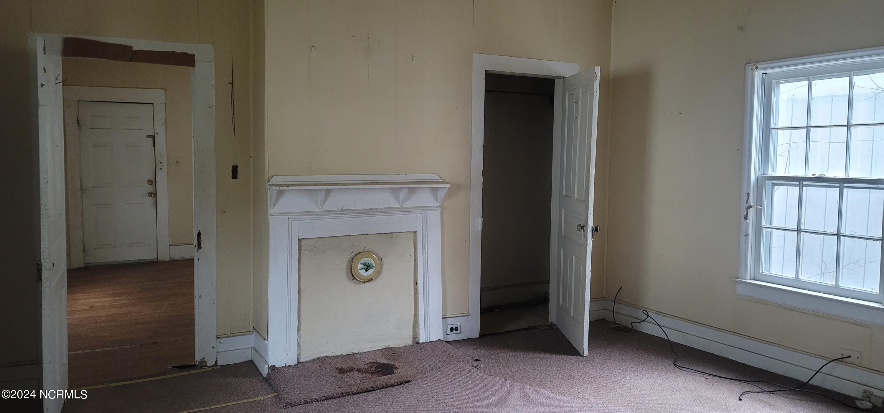106 Ash Street Property Photo 7