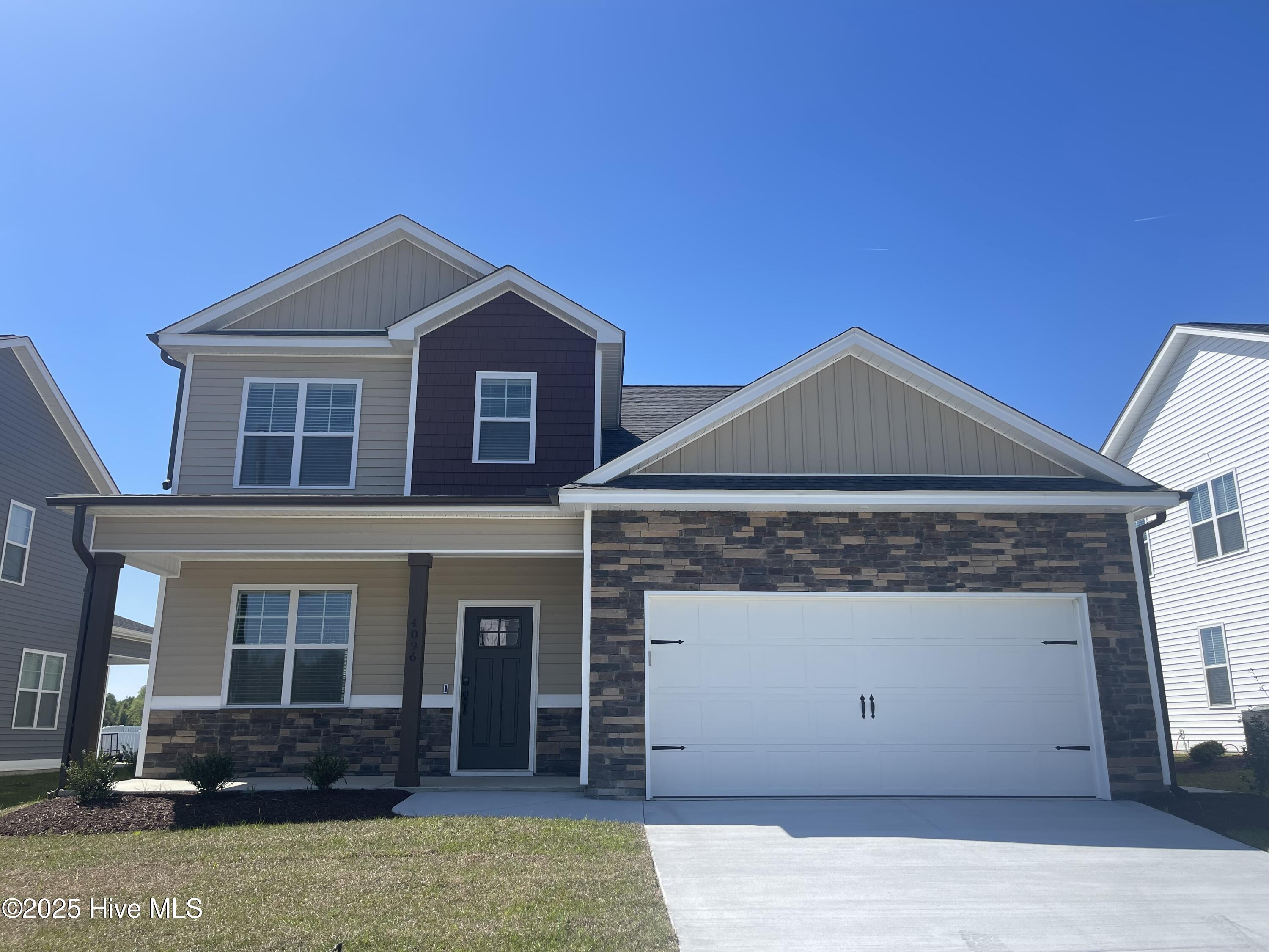 4096 Swift Creek Run Property Photo 2