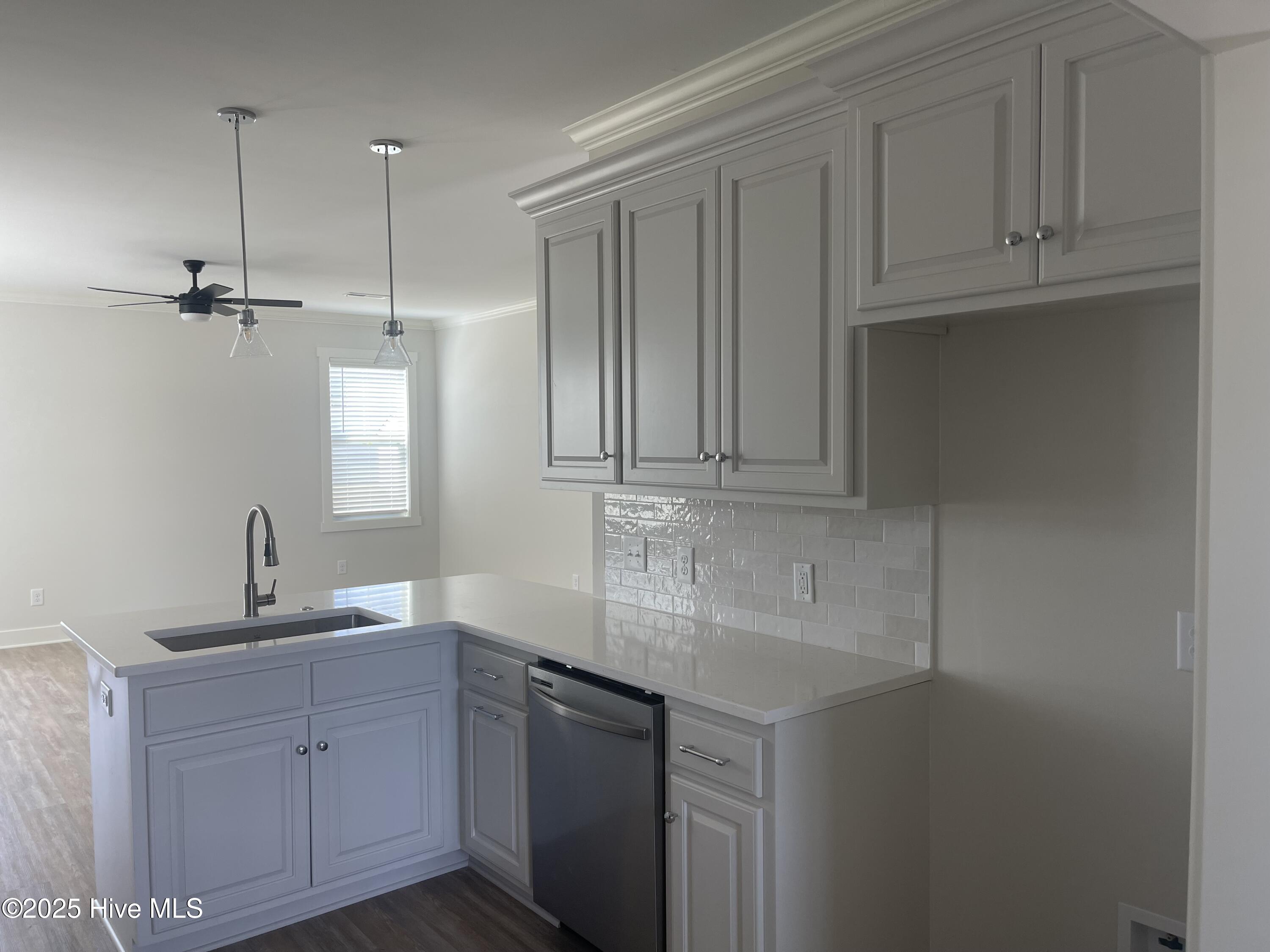 4096 Swift Creek Run Property Photo 9