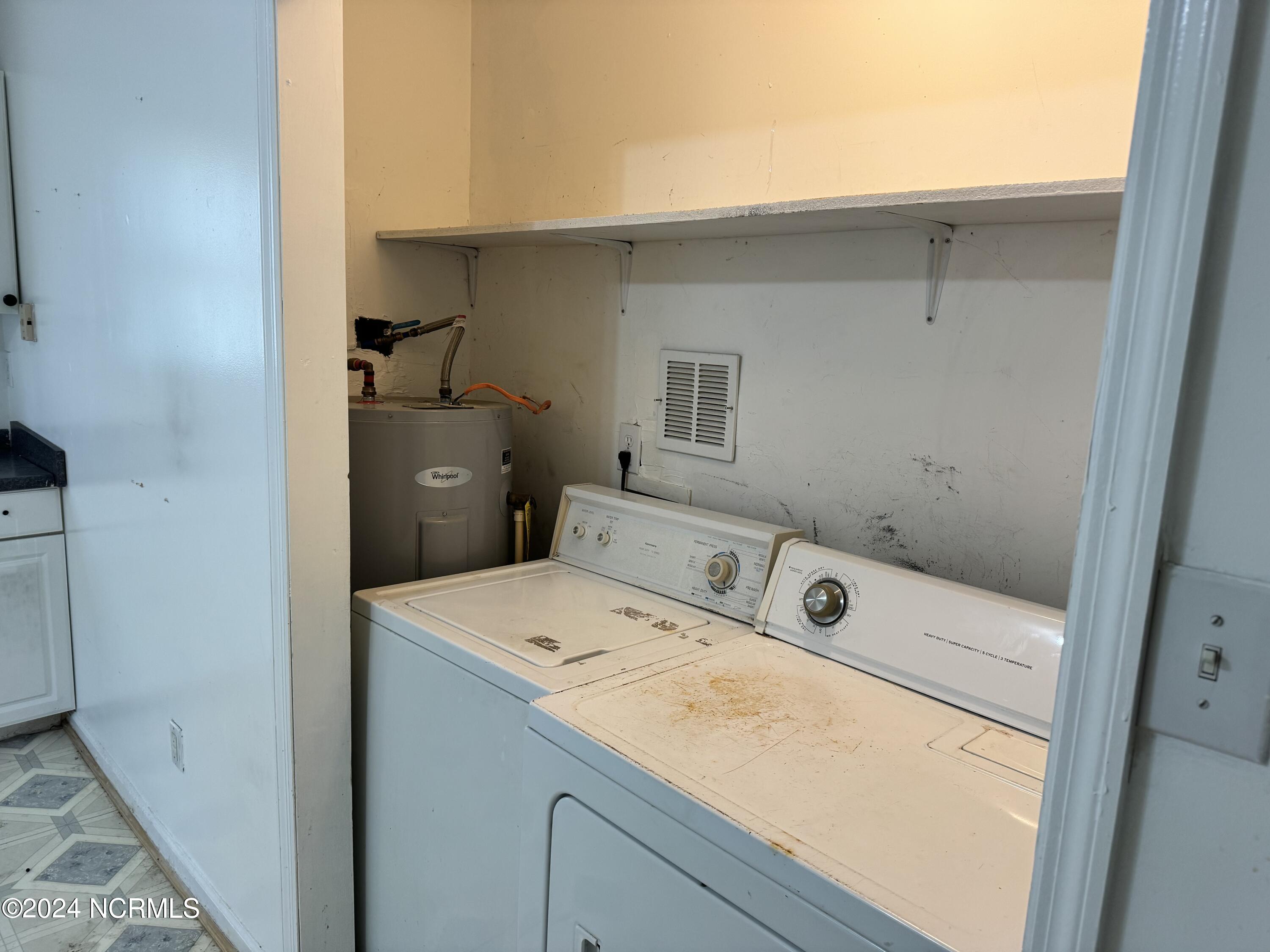 126 Snowfield Road Property Photo 3