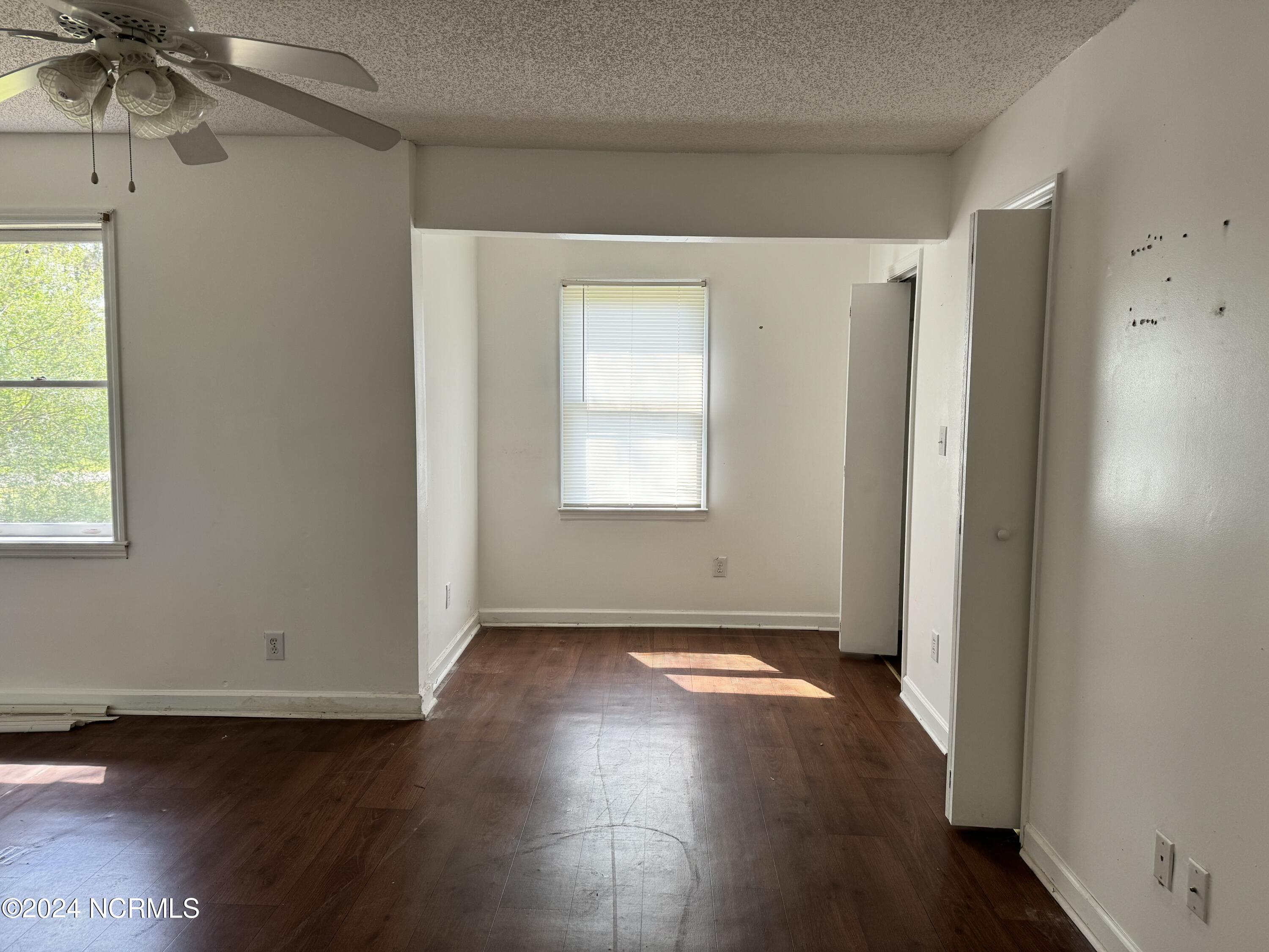 126 Snowfield Road Property Photo 4