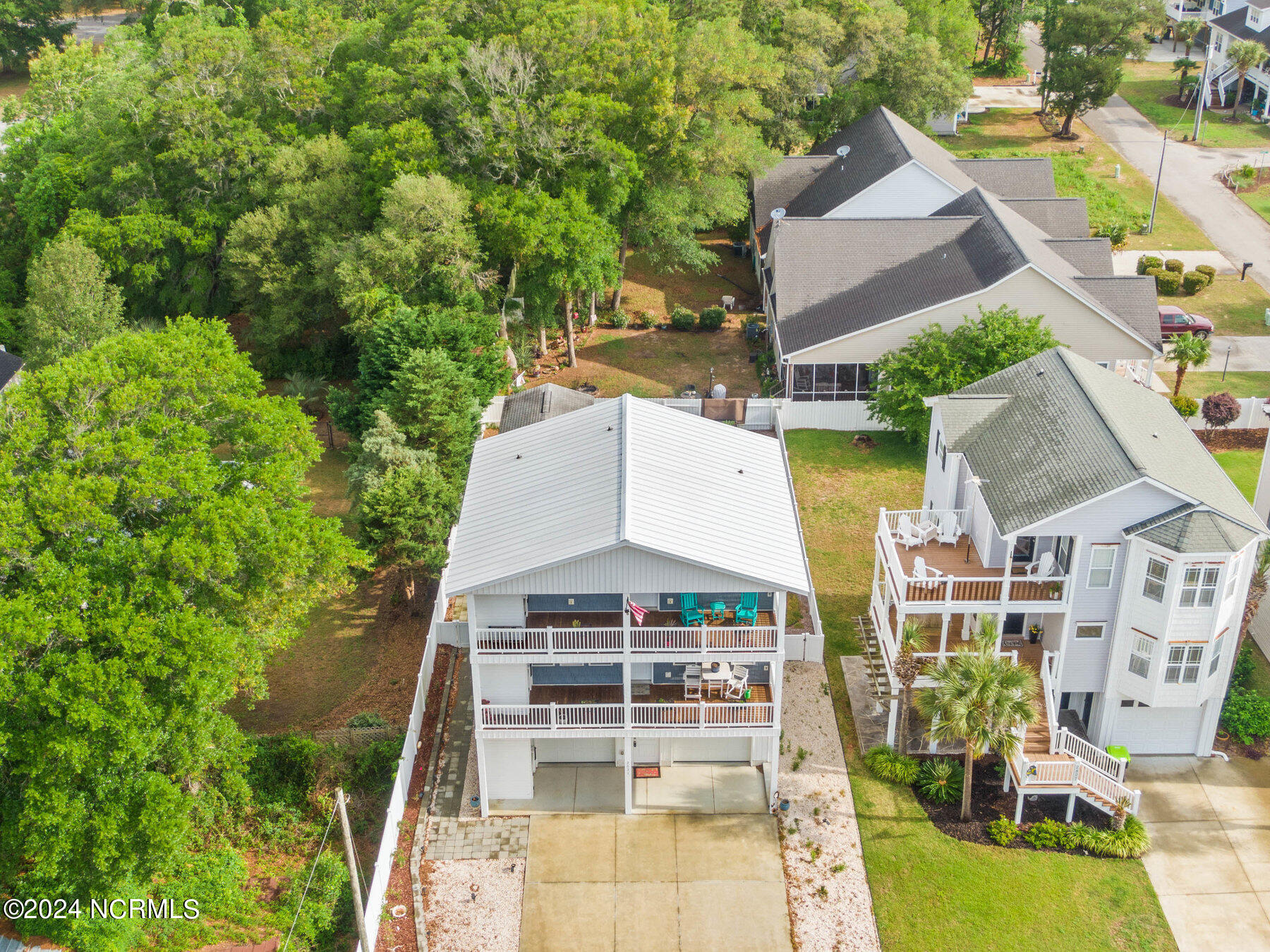 2831 Sea Vista Drive Property Photo 13