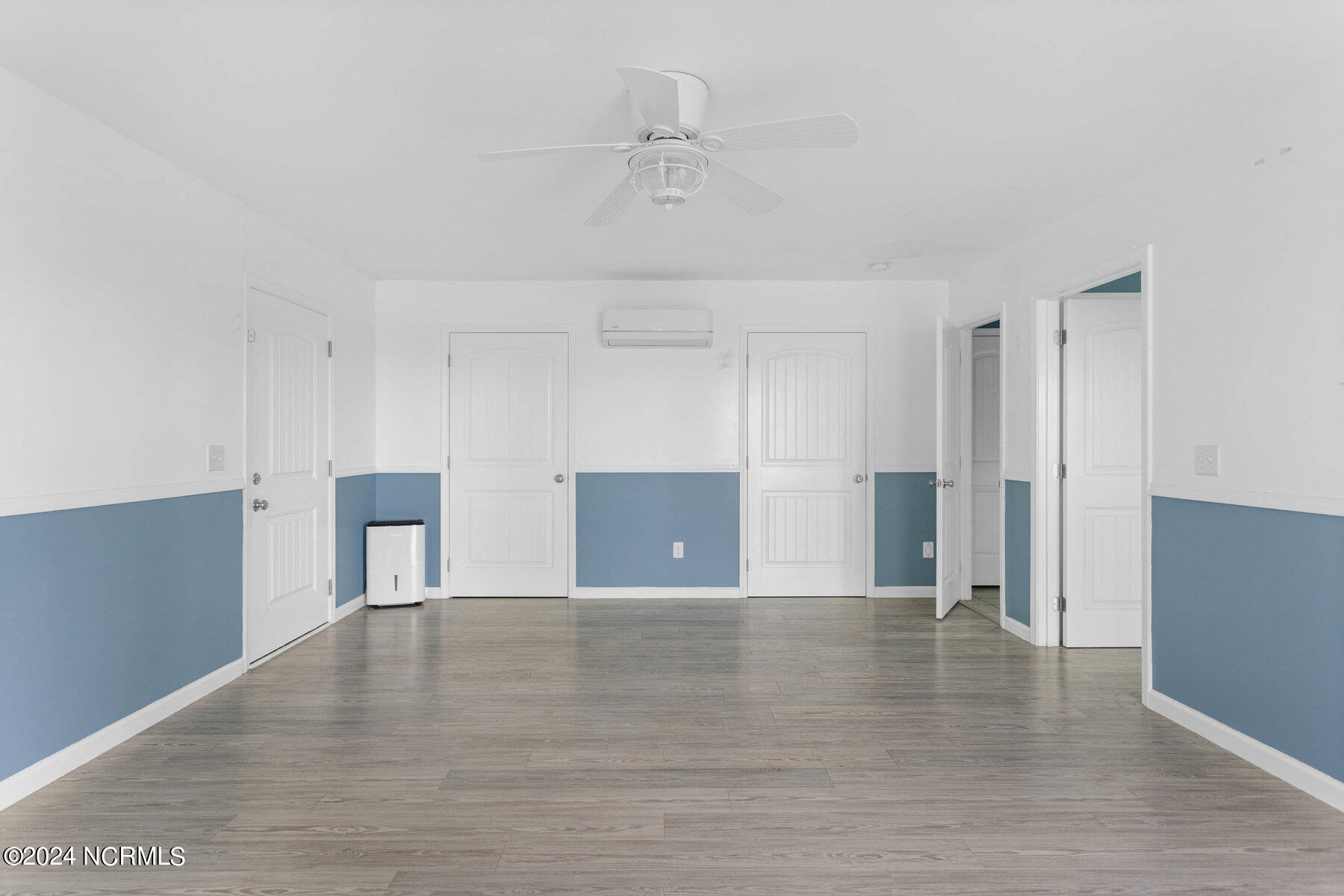 2831 Sea Vista Drive Property Photo 15