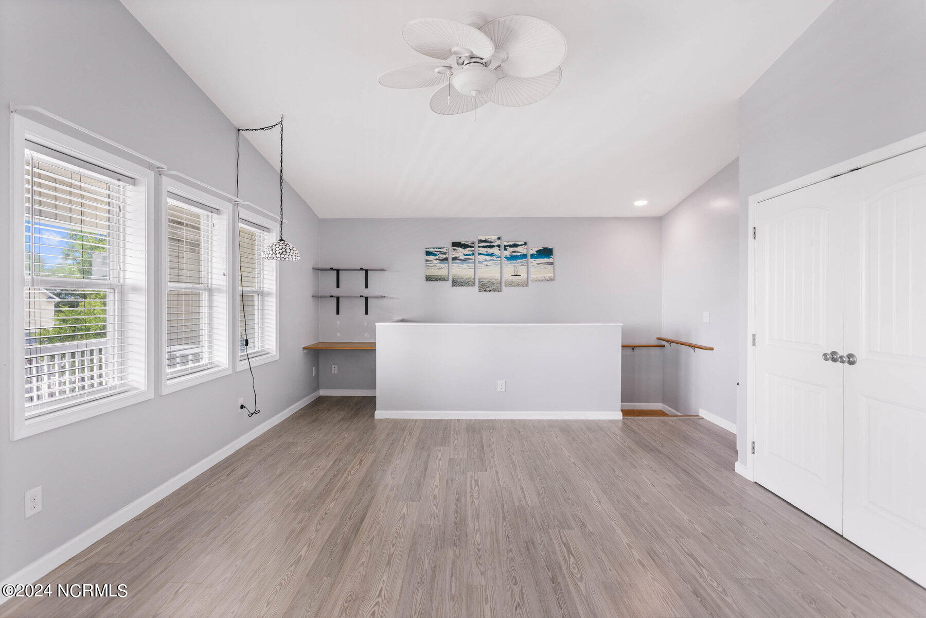 2831 Sea Vista Drive Property Photo 29