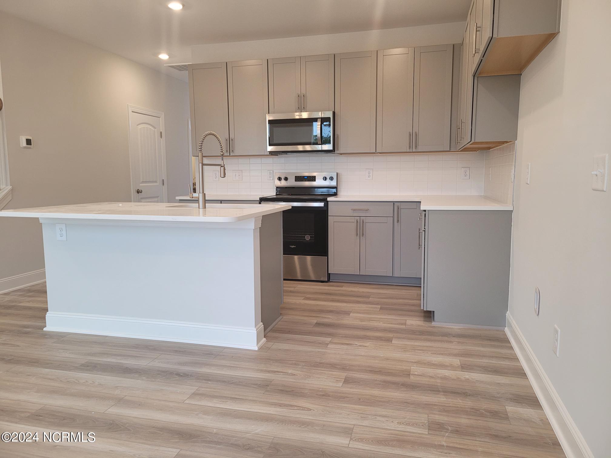 3605 Tarmac Road Property Photo 7