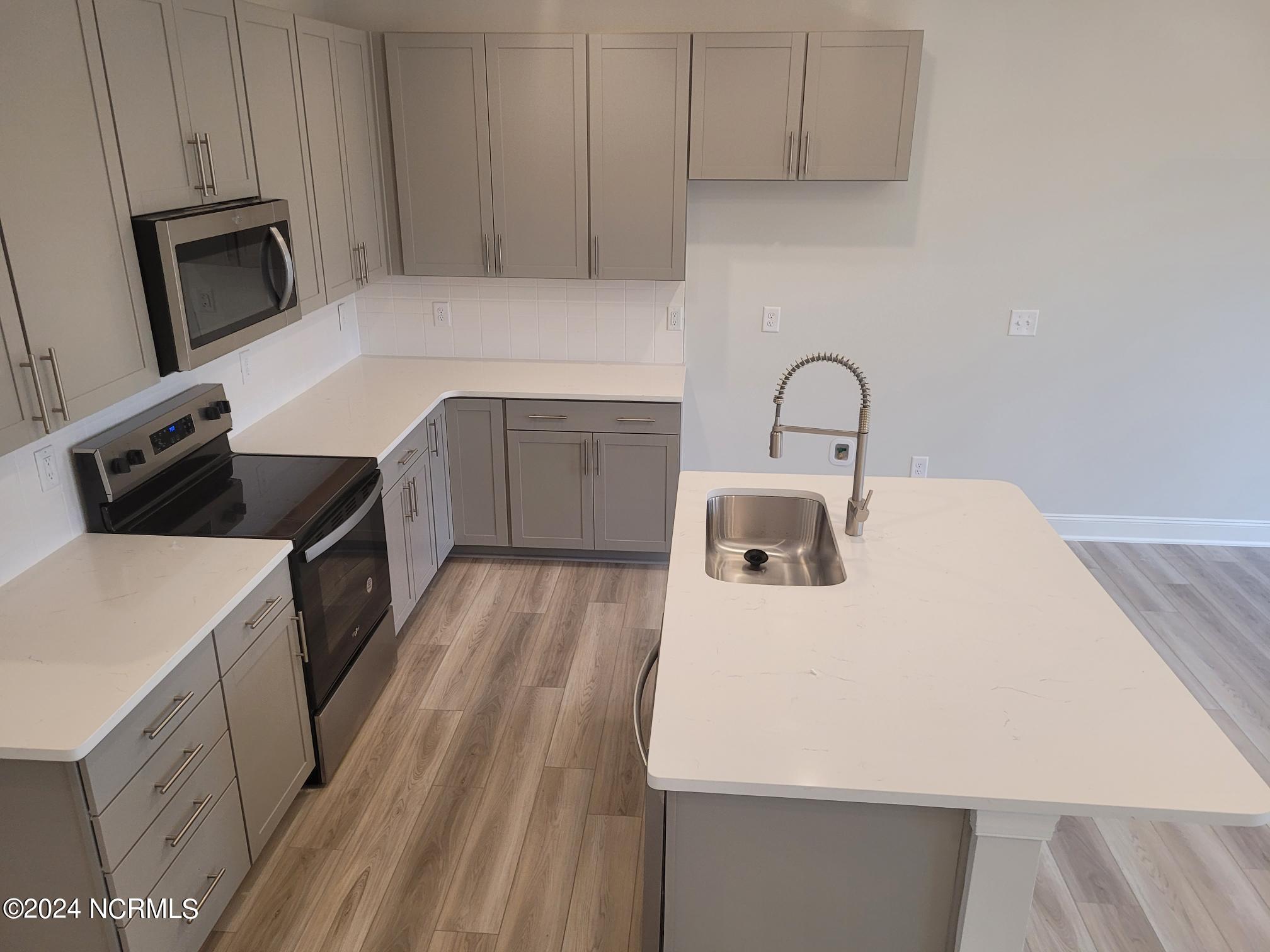 3605 Tarmac Road Property Photo 9