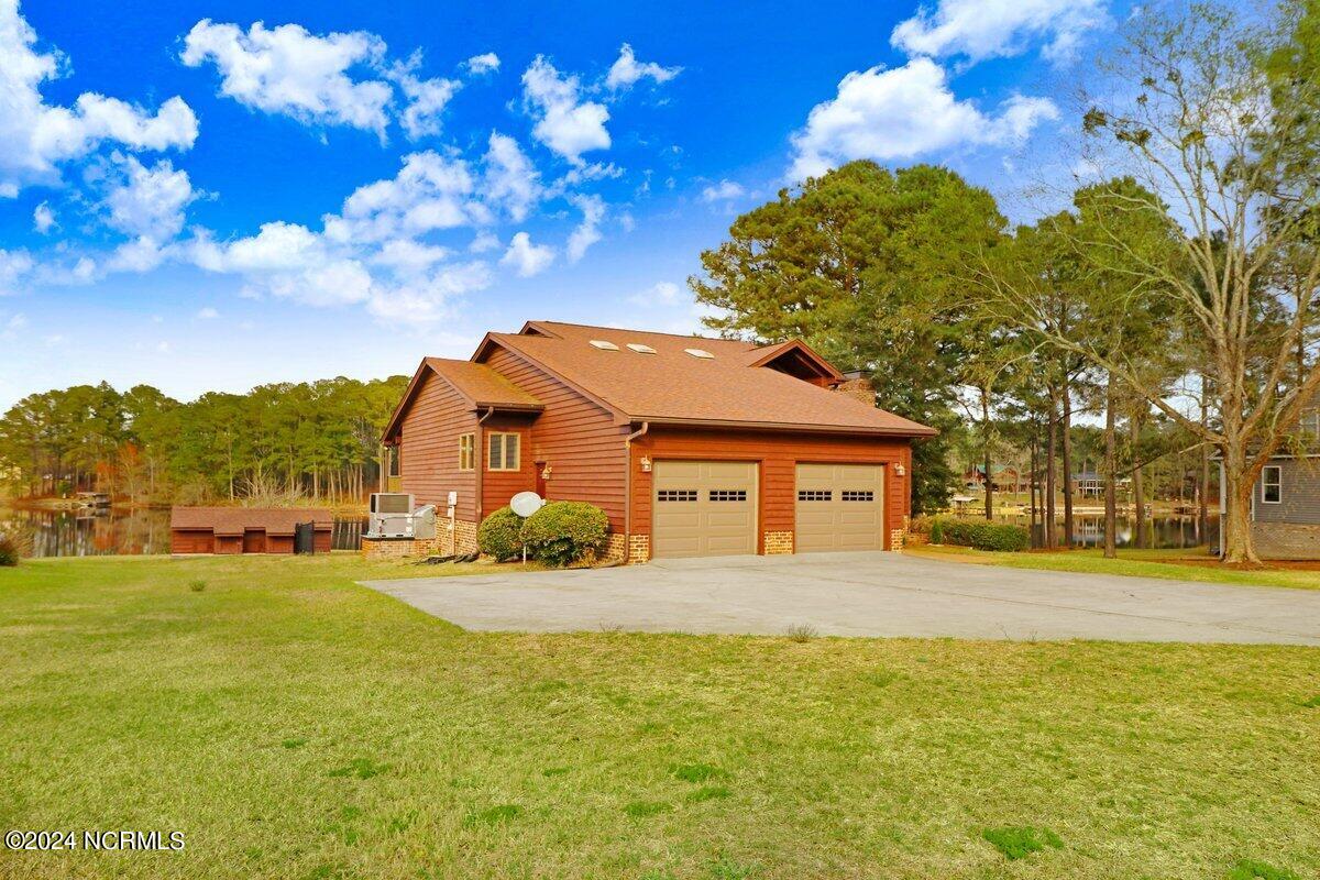 224 Coral Road Property Photo 4