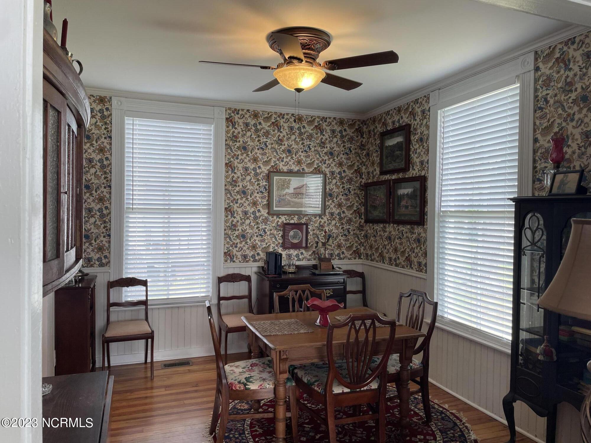 217 N Howard Street Property Photo 25