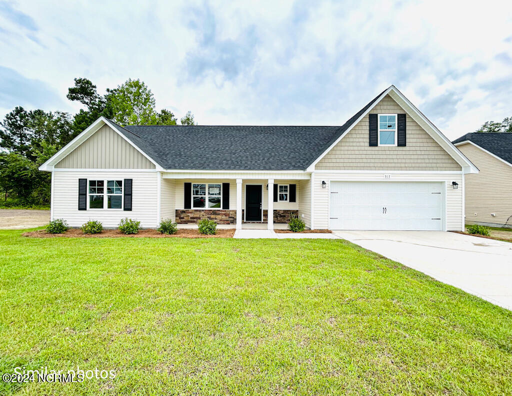 517 Isaac Branch Drive Property Photo 1