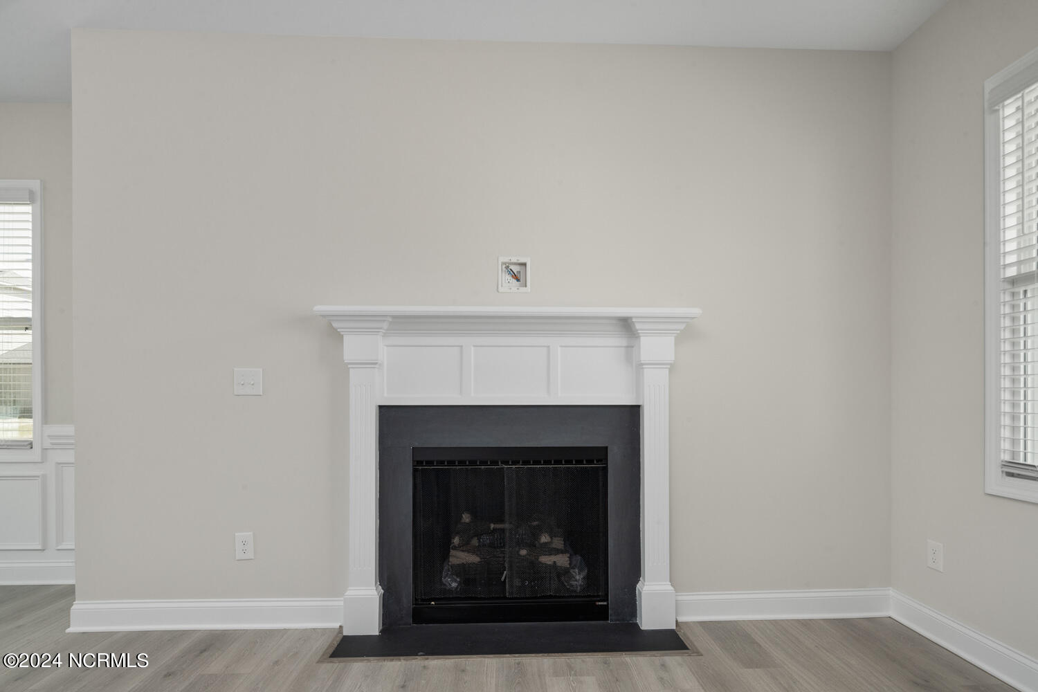 98 Thistle Court Property Photo 11