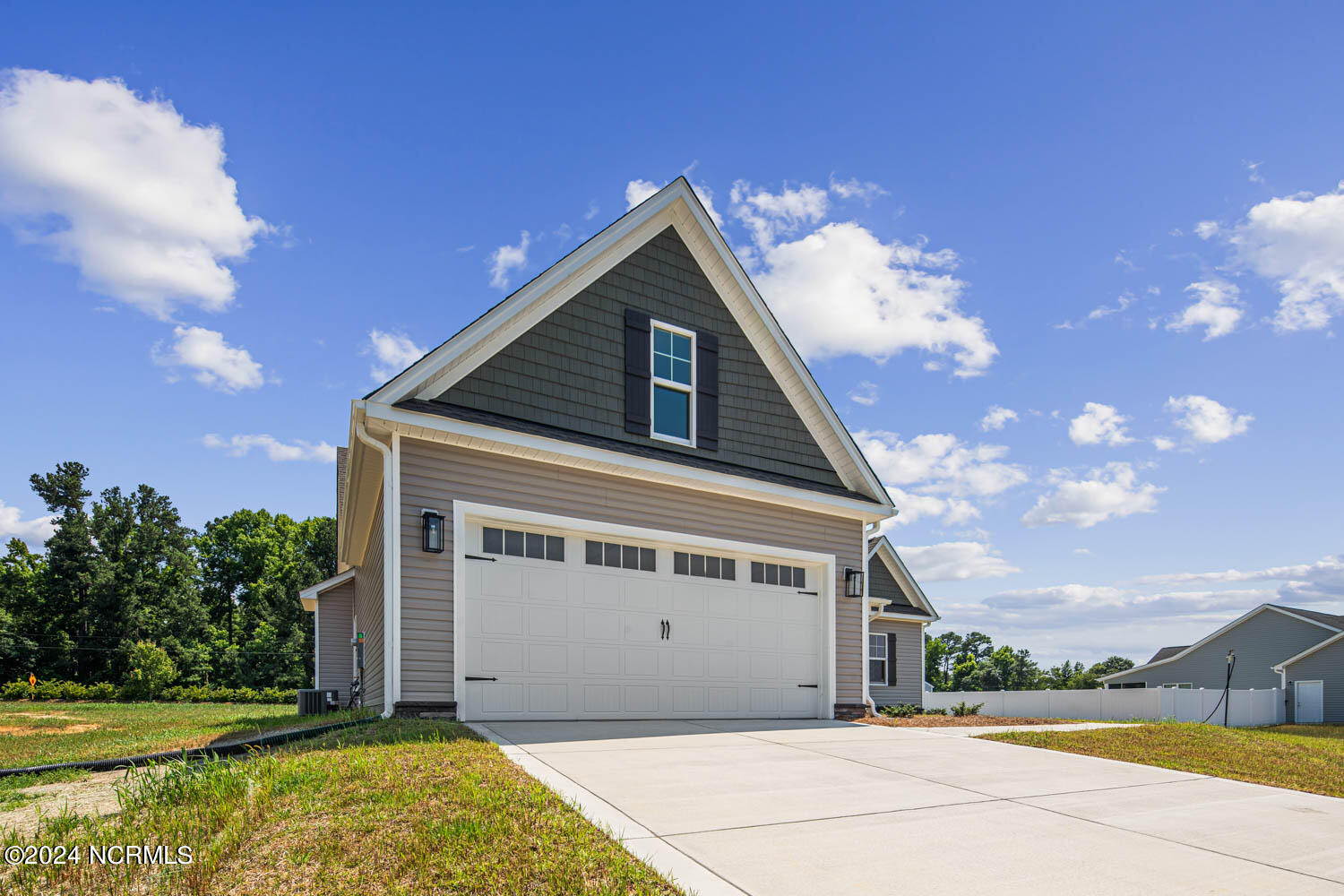 50 Oleander Lane Property Photo 3