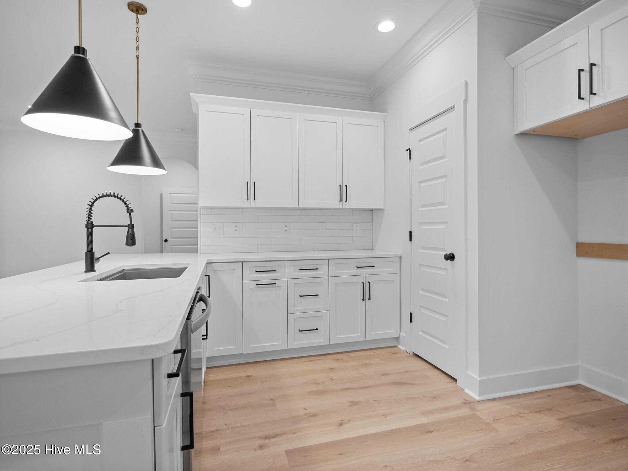 293 E Ivybridge Drive Property Photo 12