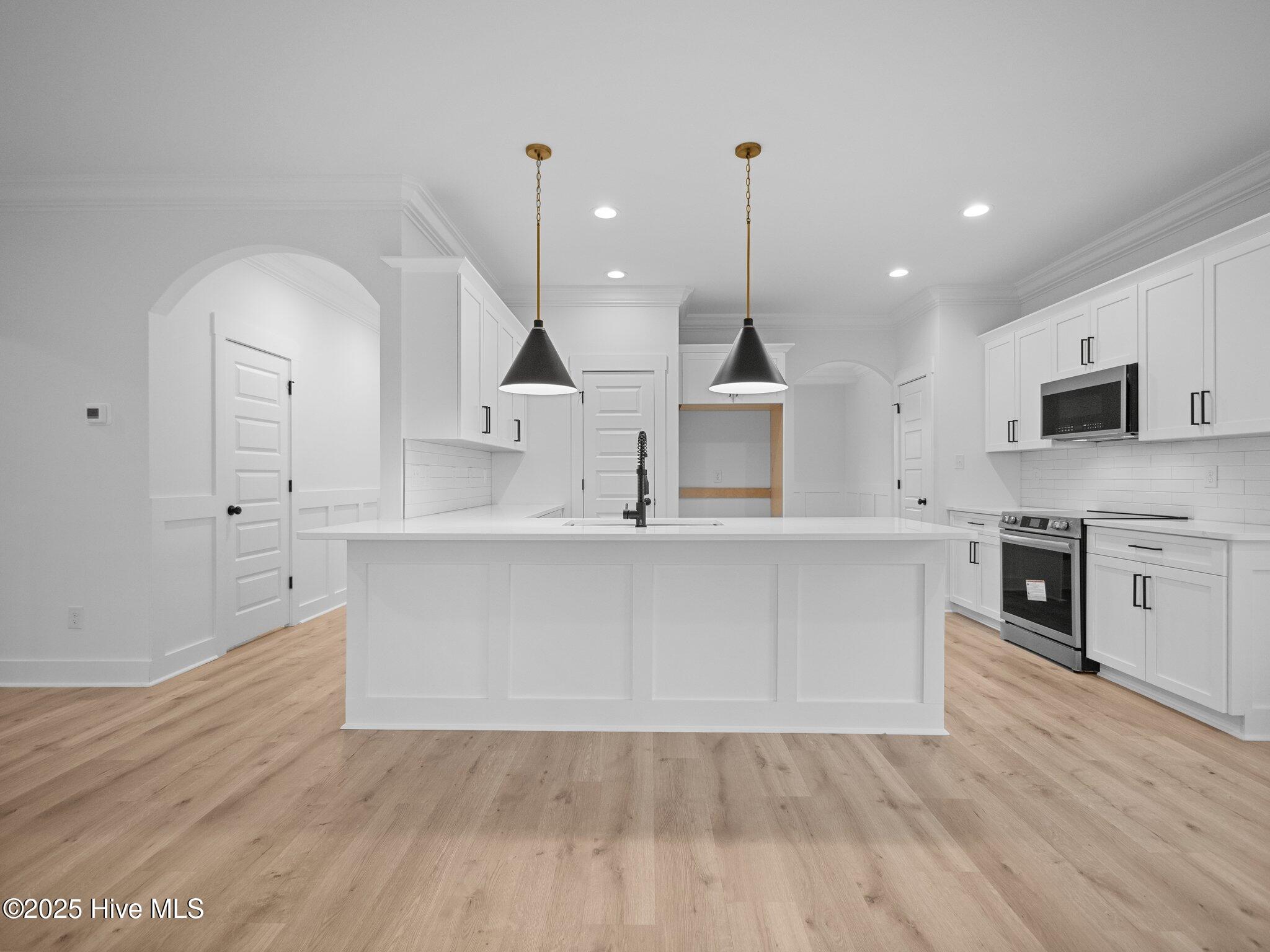 293 E Ivybridge Drive Property Photo 18