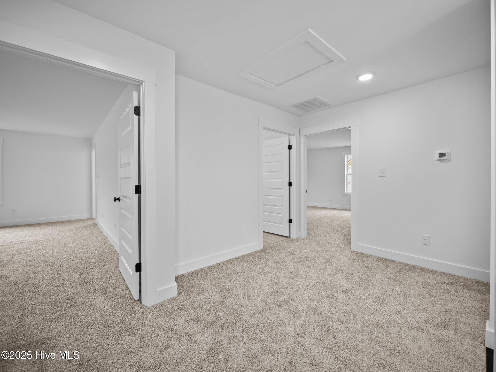 293 E Ivybridge Drive Property Photo 30