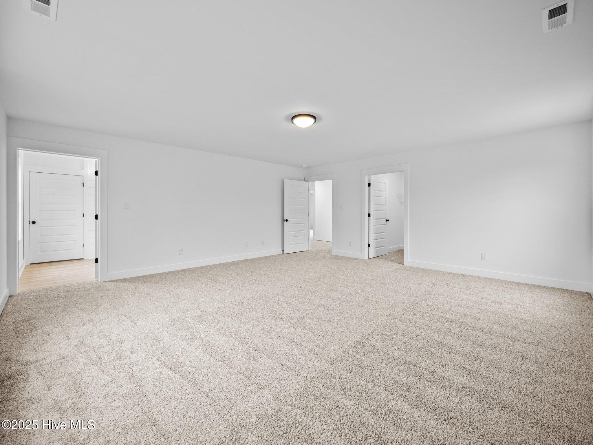 293 E Ivybridge Drive Property Photo 41
