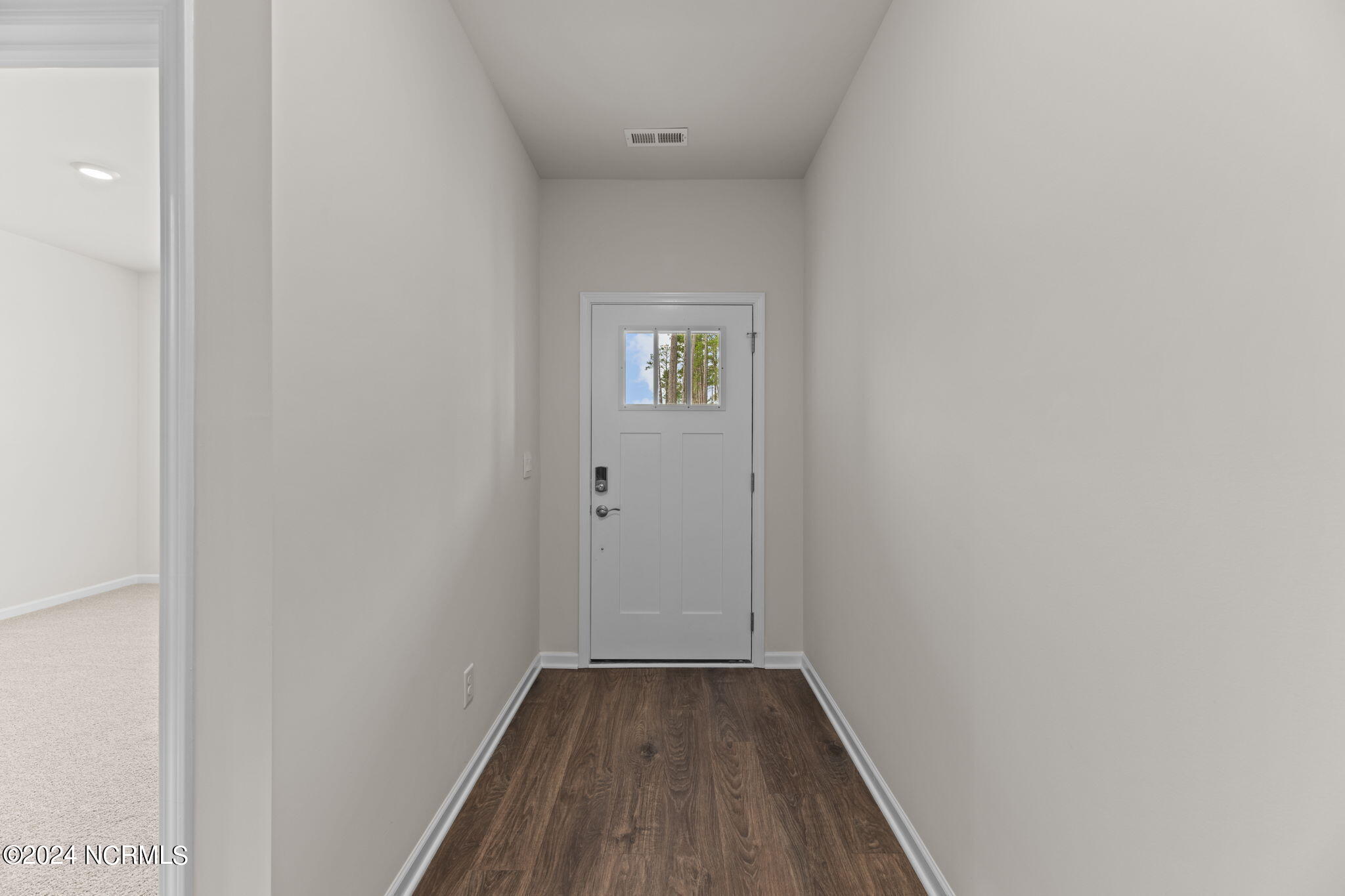 6008 Bayberry Park Drive Property Photo 3