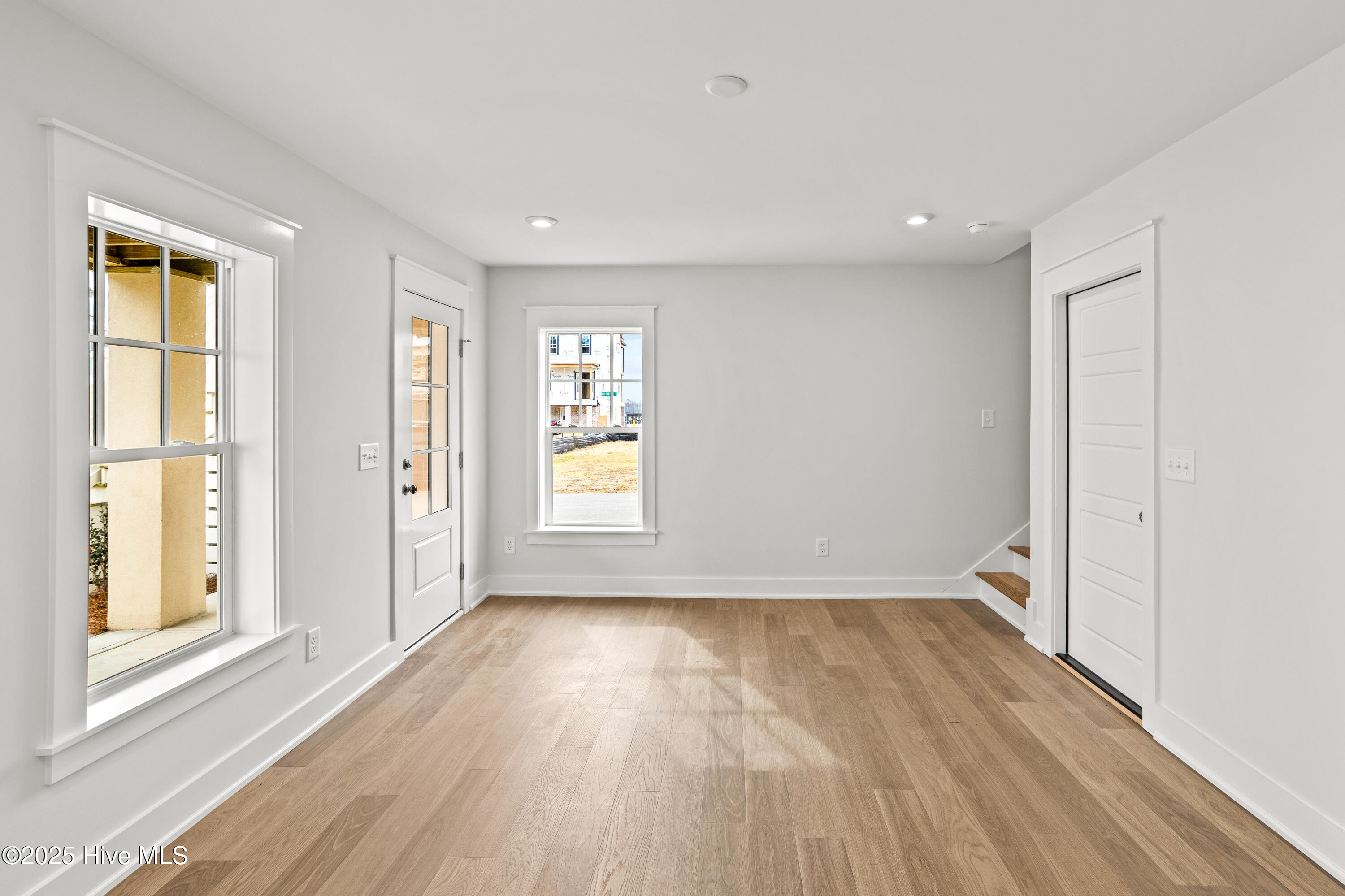 105 Wiley Street Property Photo 8