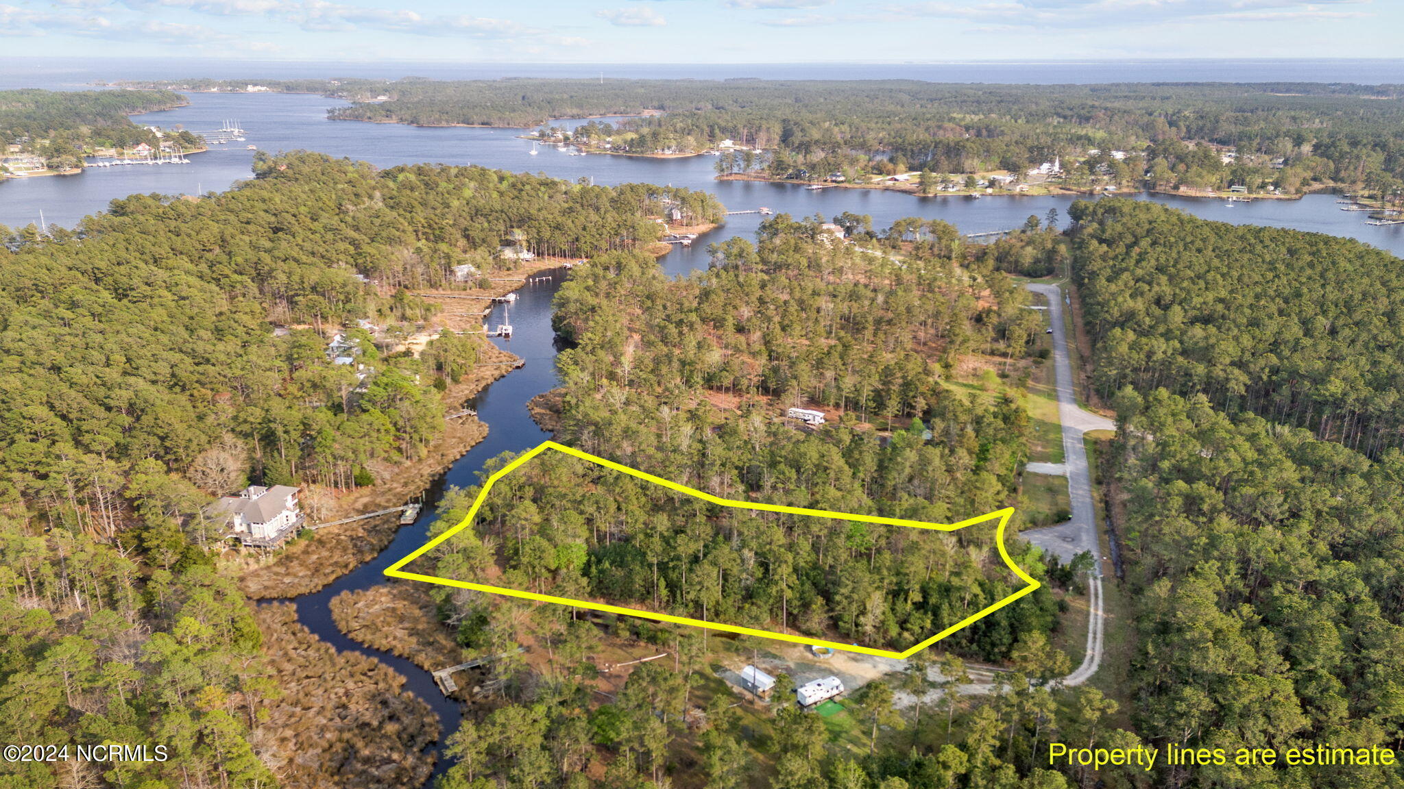 90 Pier Point Road Property Photo 1