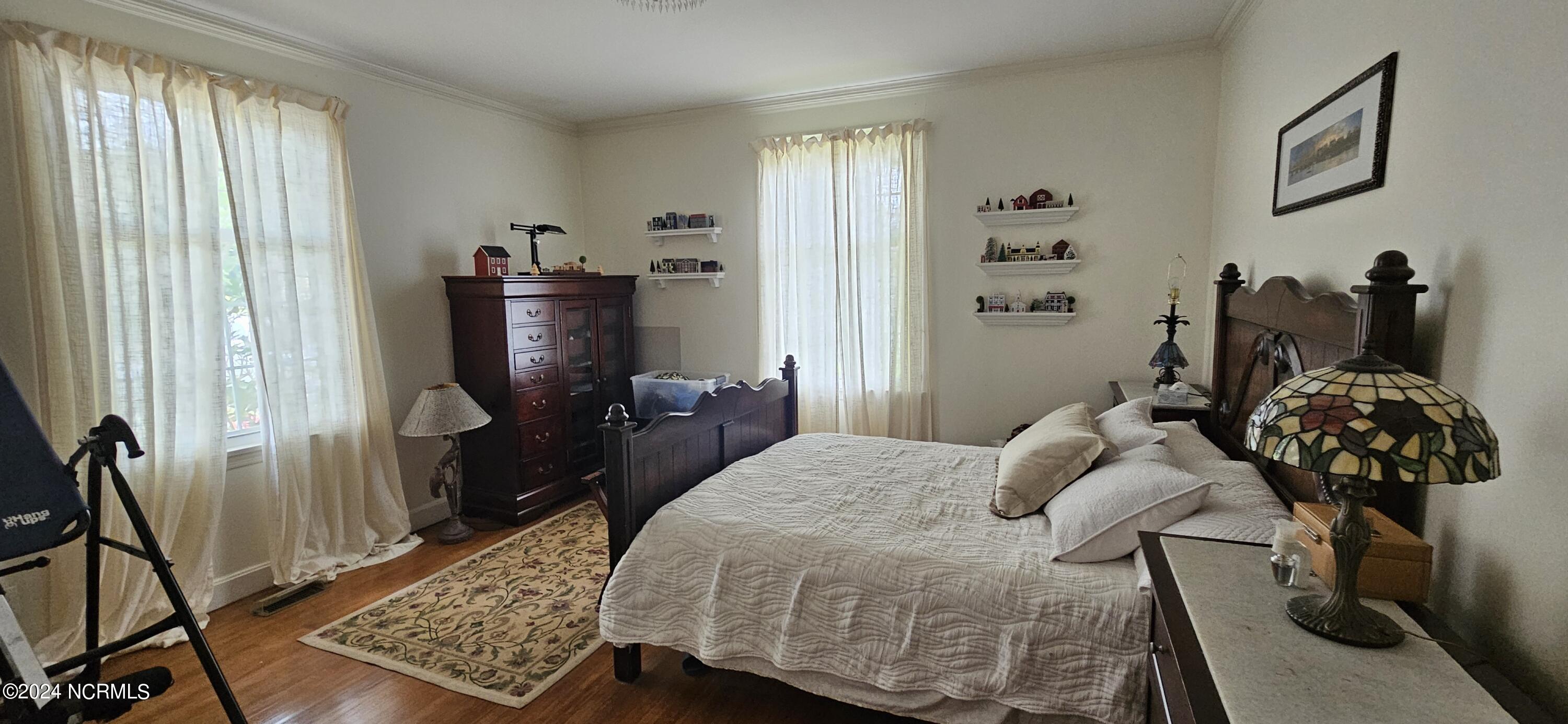 105 Finch Street Property Photo 22
