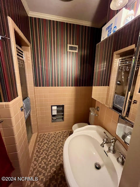 105 Finch Street Property Photo 26