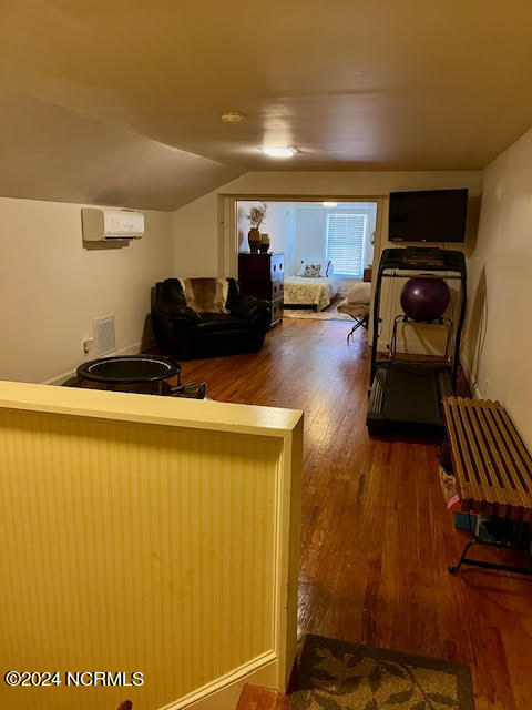 105 Finch Street Property Photo 28