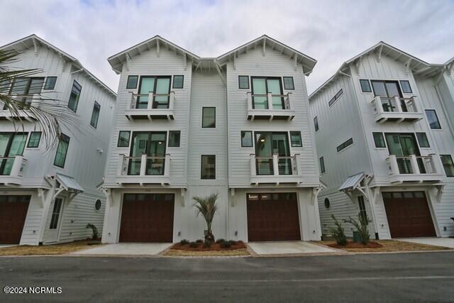 20 Seagull Street Unit A Property Photo 1