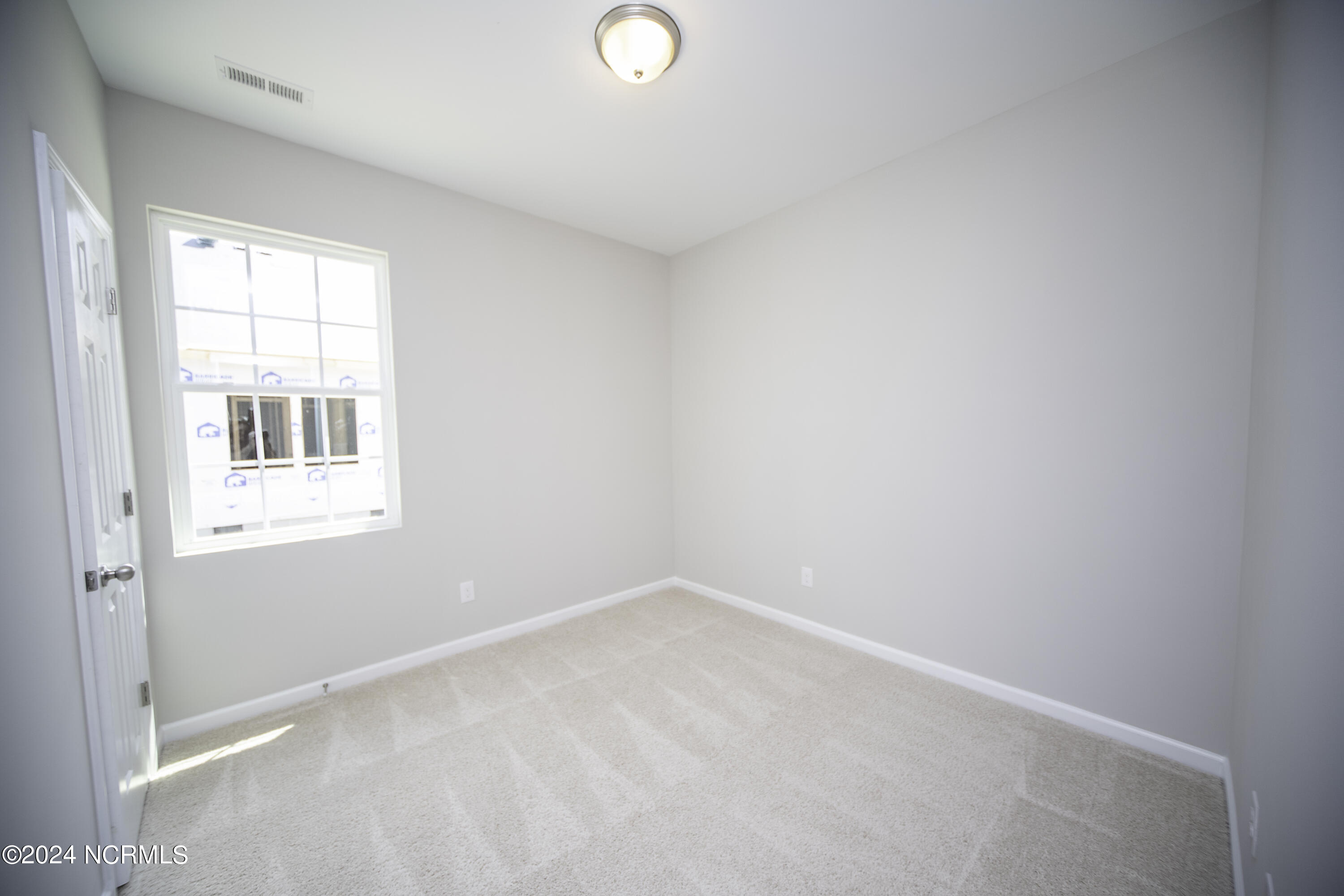 109 Ambergate Court Property Photo 9