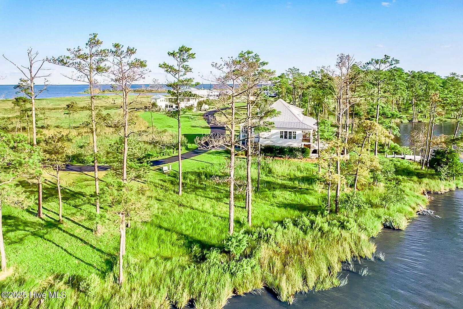469 81 Ballast Point Property Photo 9