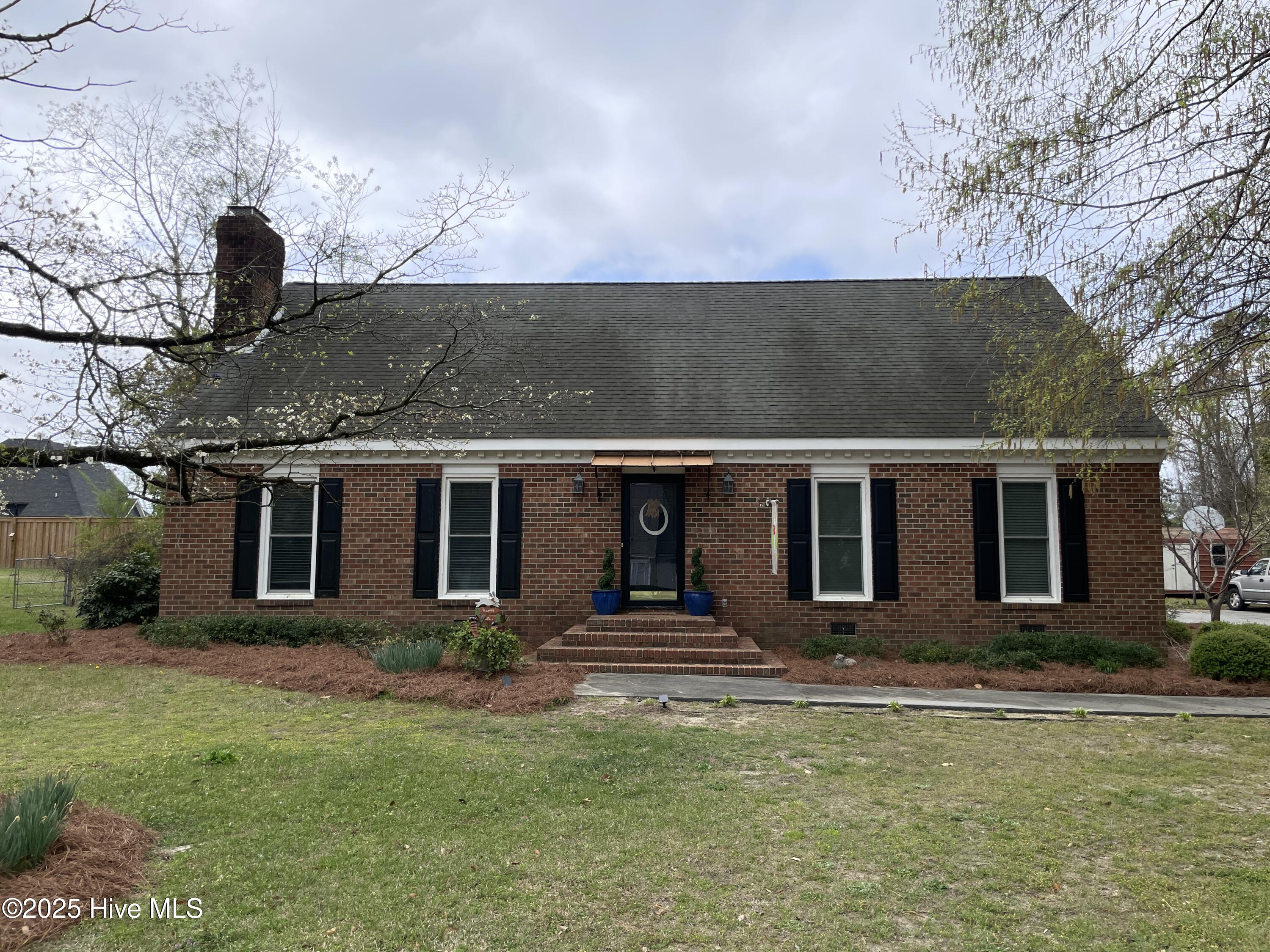 109 Vista Drive Property Photo 2